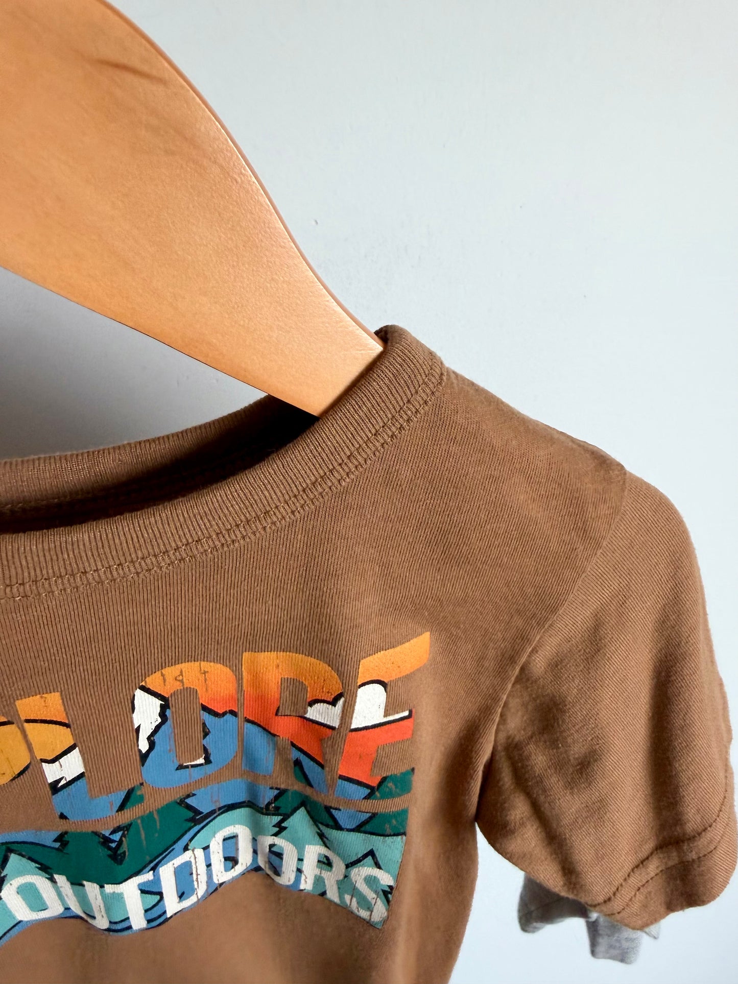Explore the Outdoors Top / 3T