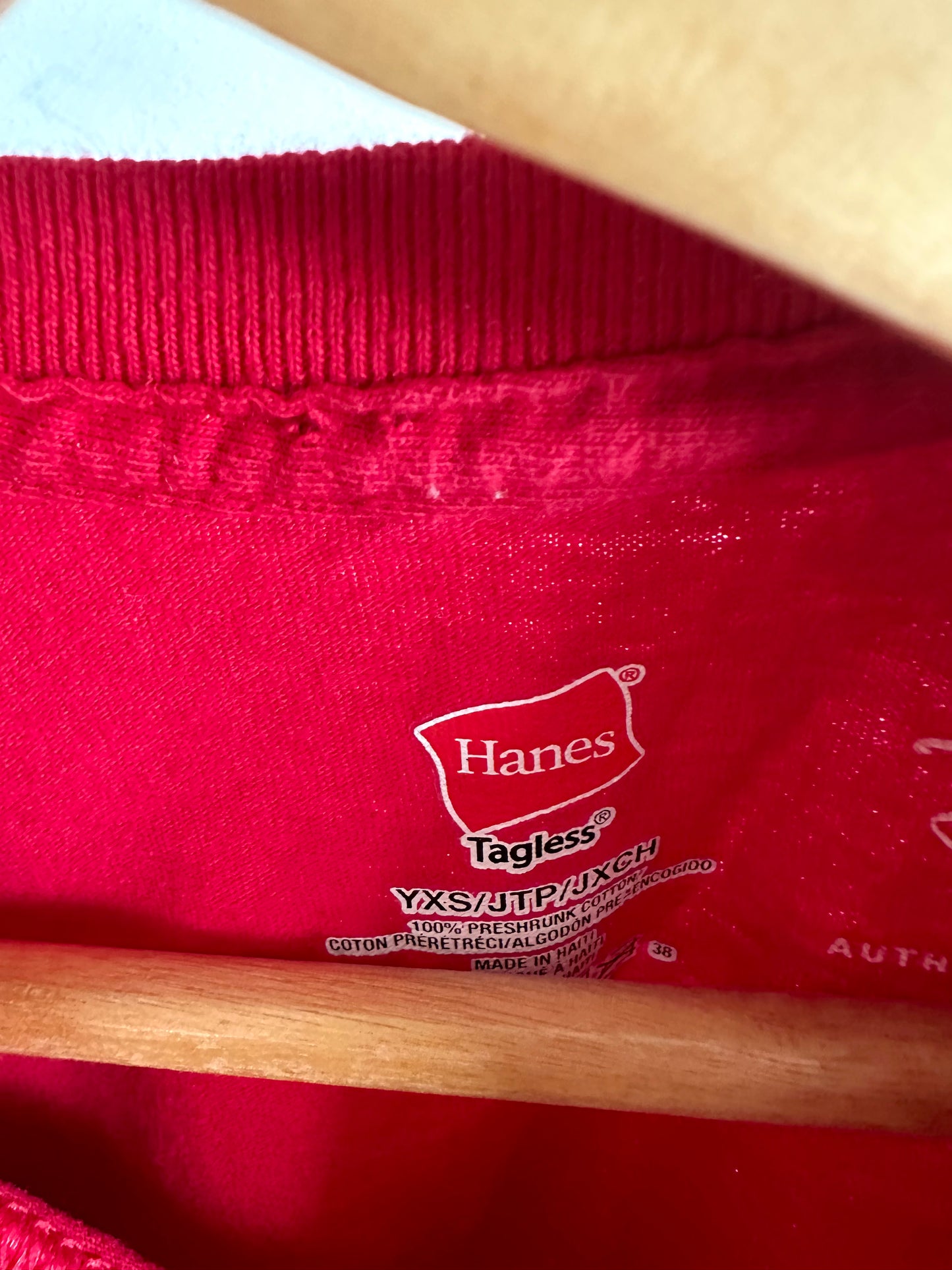 Red Disney T-shirt / 5-6 years