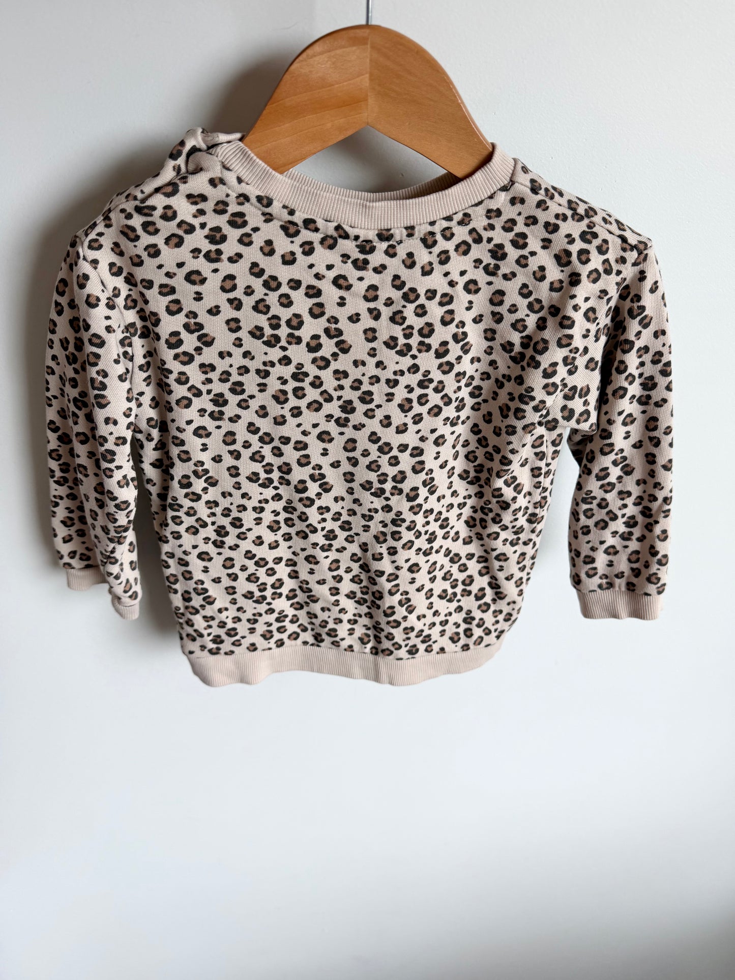 H&M Animal Print Crewneck / 12-18m
