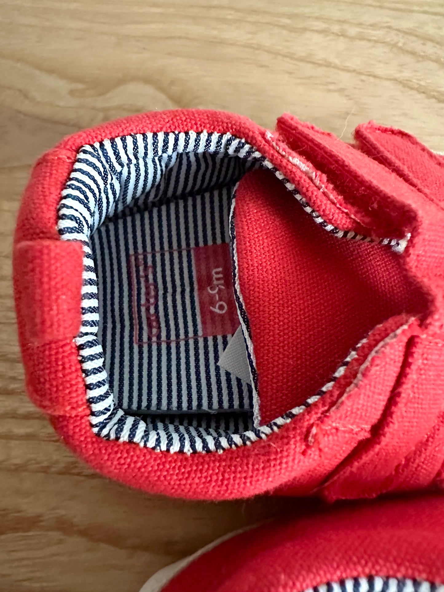 Ladybug Soft Sole Shoes / 6-9m