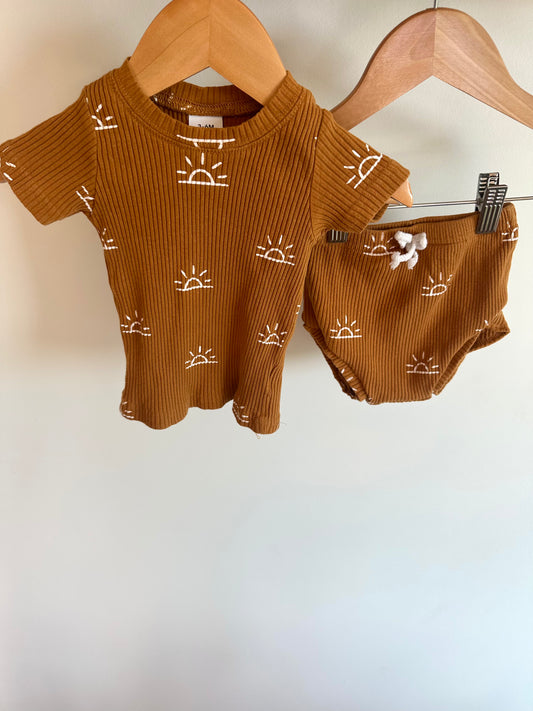 Rib Sunshine Tee + Shorties Set / 3-6m