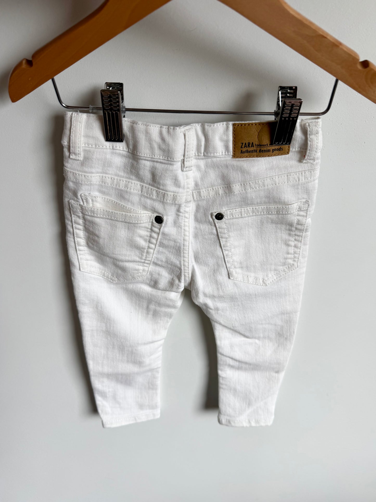 Zara White Stretch Denim Pants / 9-12m
