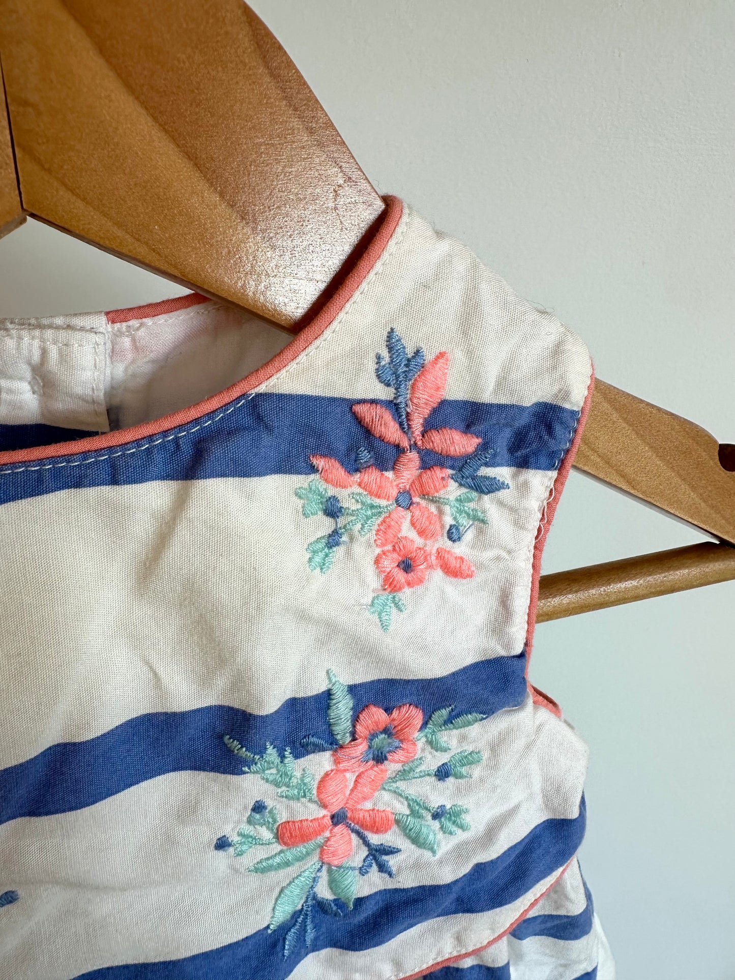 White Embroidered Dress Blue Stripes / 3-6m