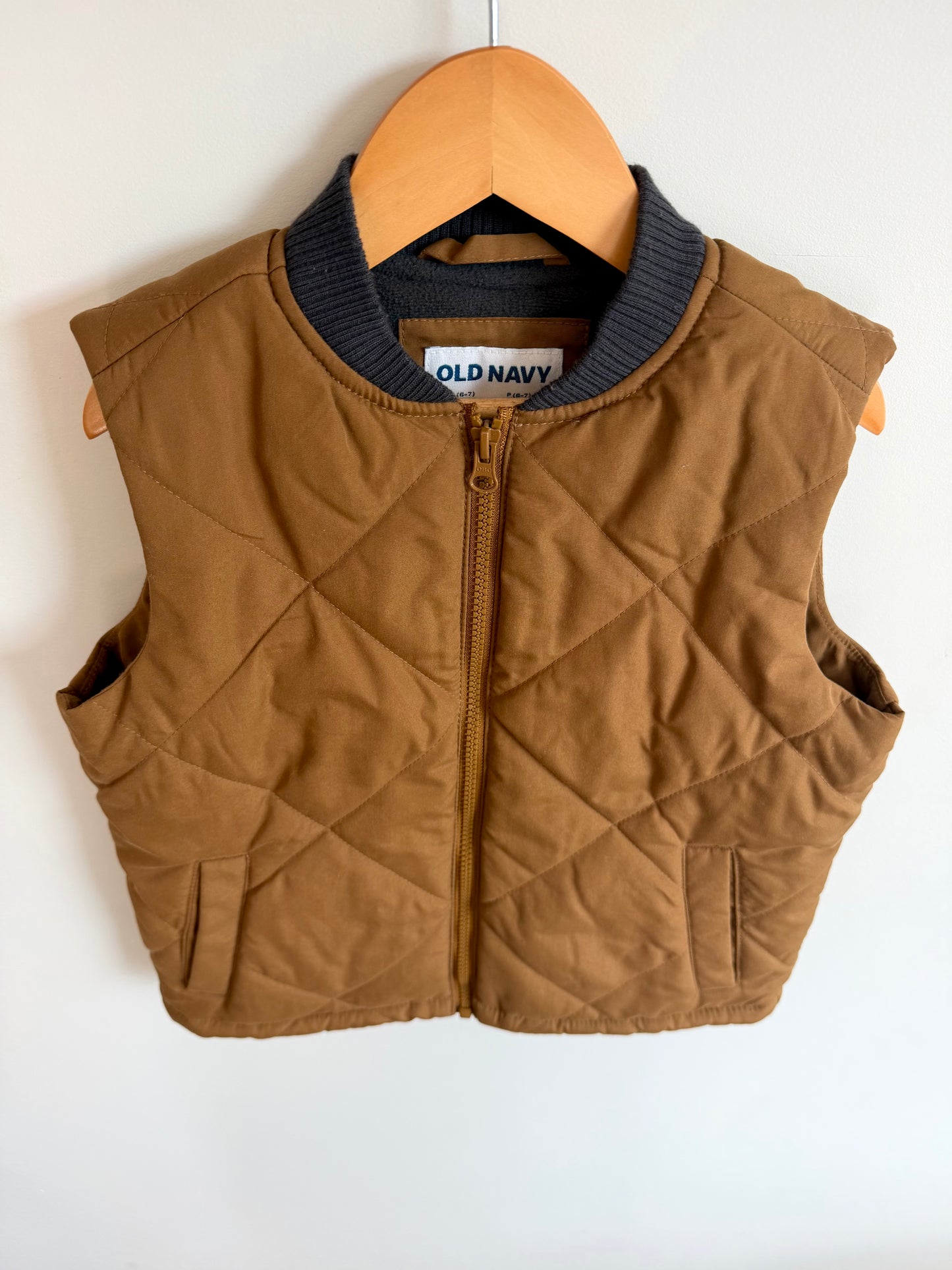 Golden brown Vest / 6-7 years