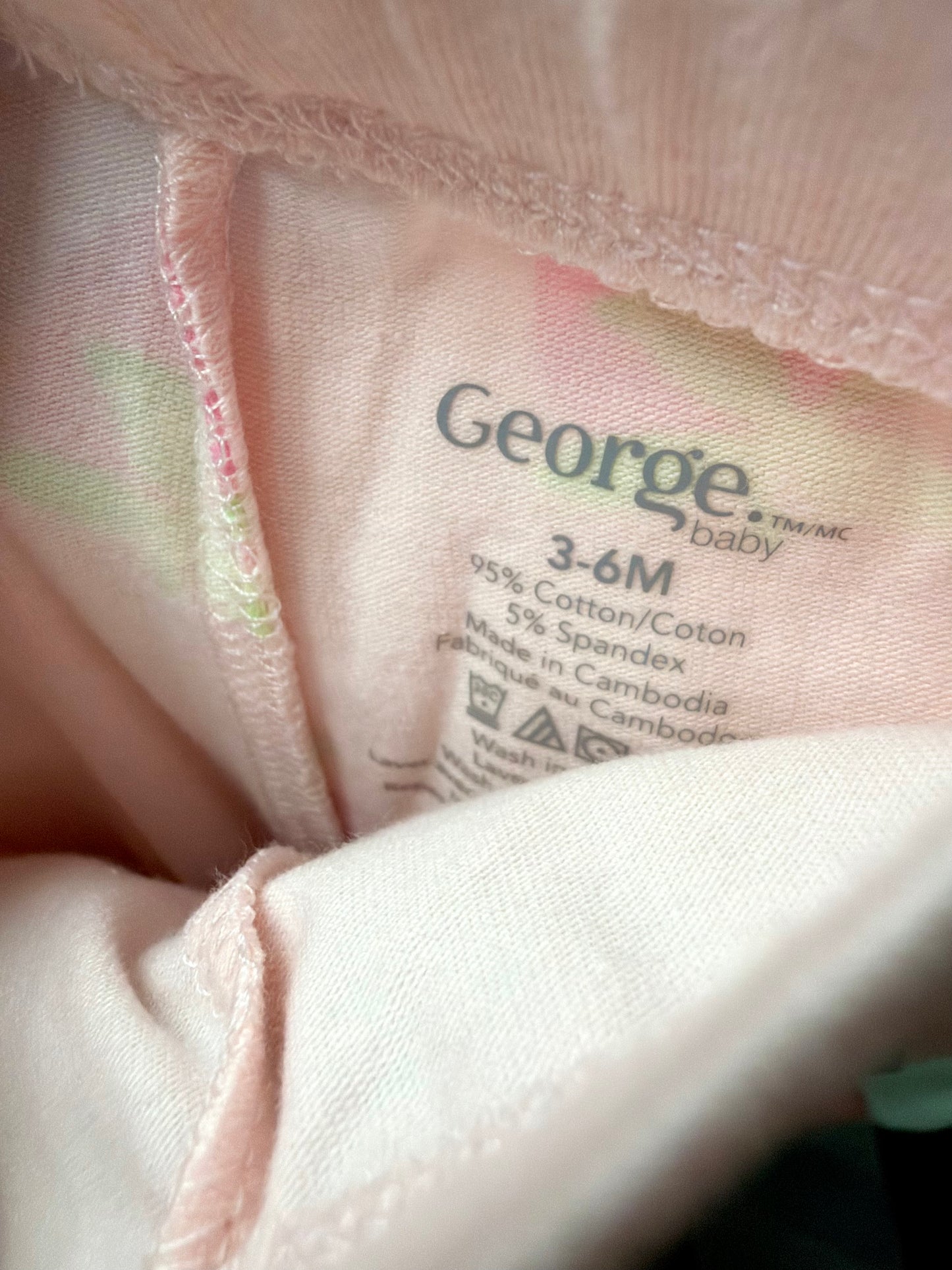 Strawberry Pink Leggings (With tags) / 3-6m