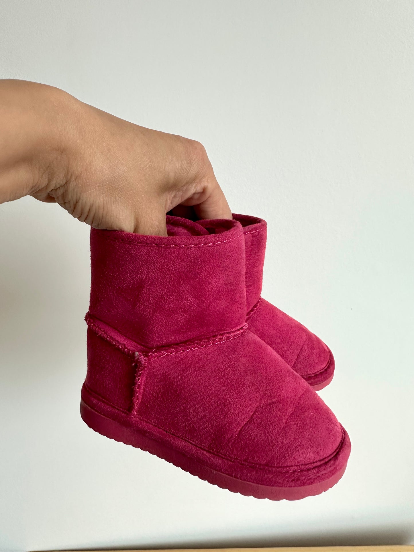 Magenta Velcro Boots / Size 4 Toddler