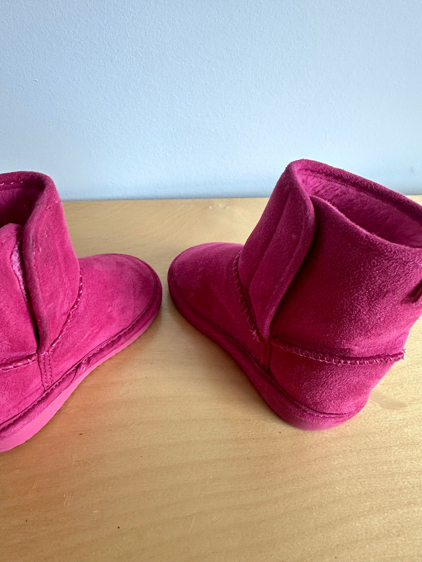 Magenta Velcro Boots / Size 4 Toddler