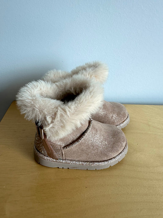 Sparkly Rhinestone Ankle Boots / Size 5 Toddler