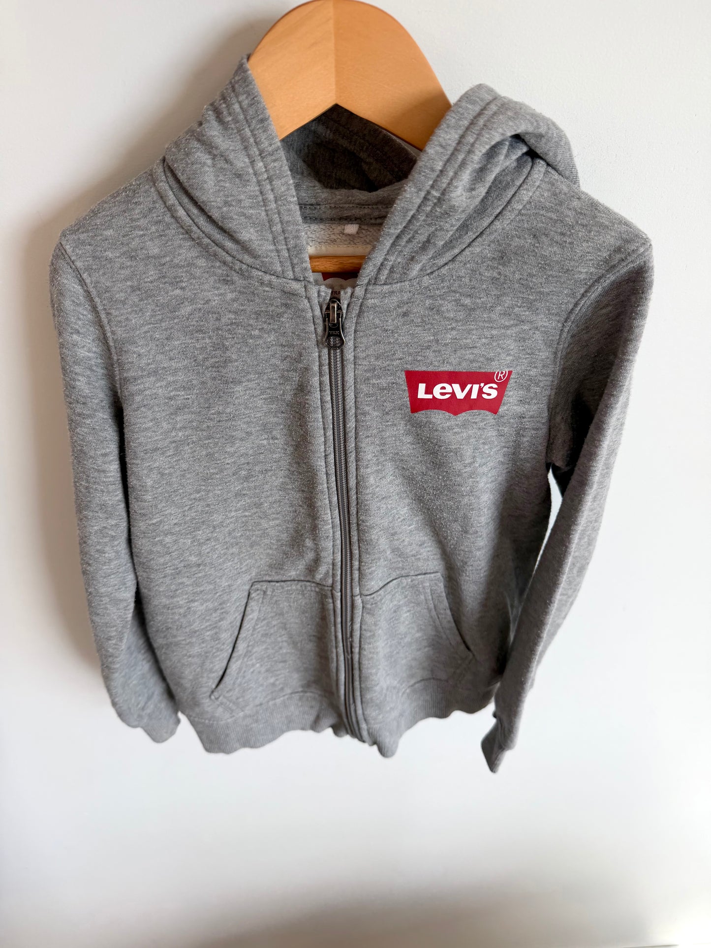 Levi's Grey Zippered Hoodie / 5-6 years