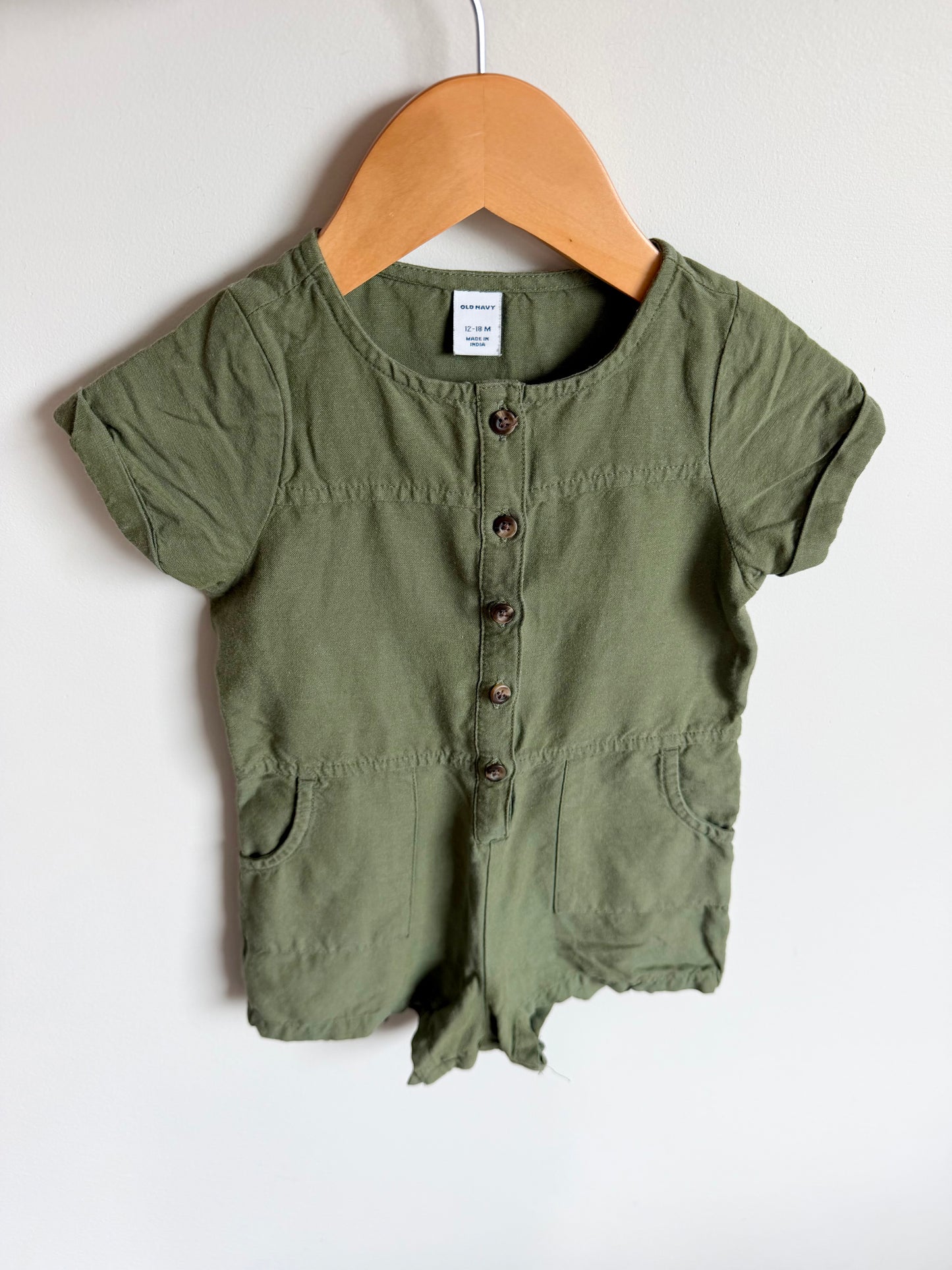 Olive Button Romper / 12-18m