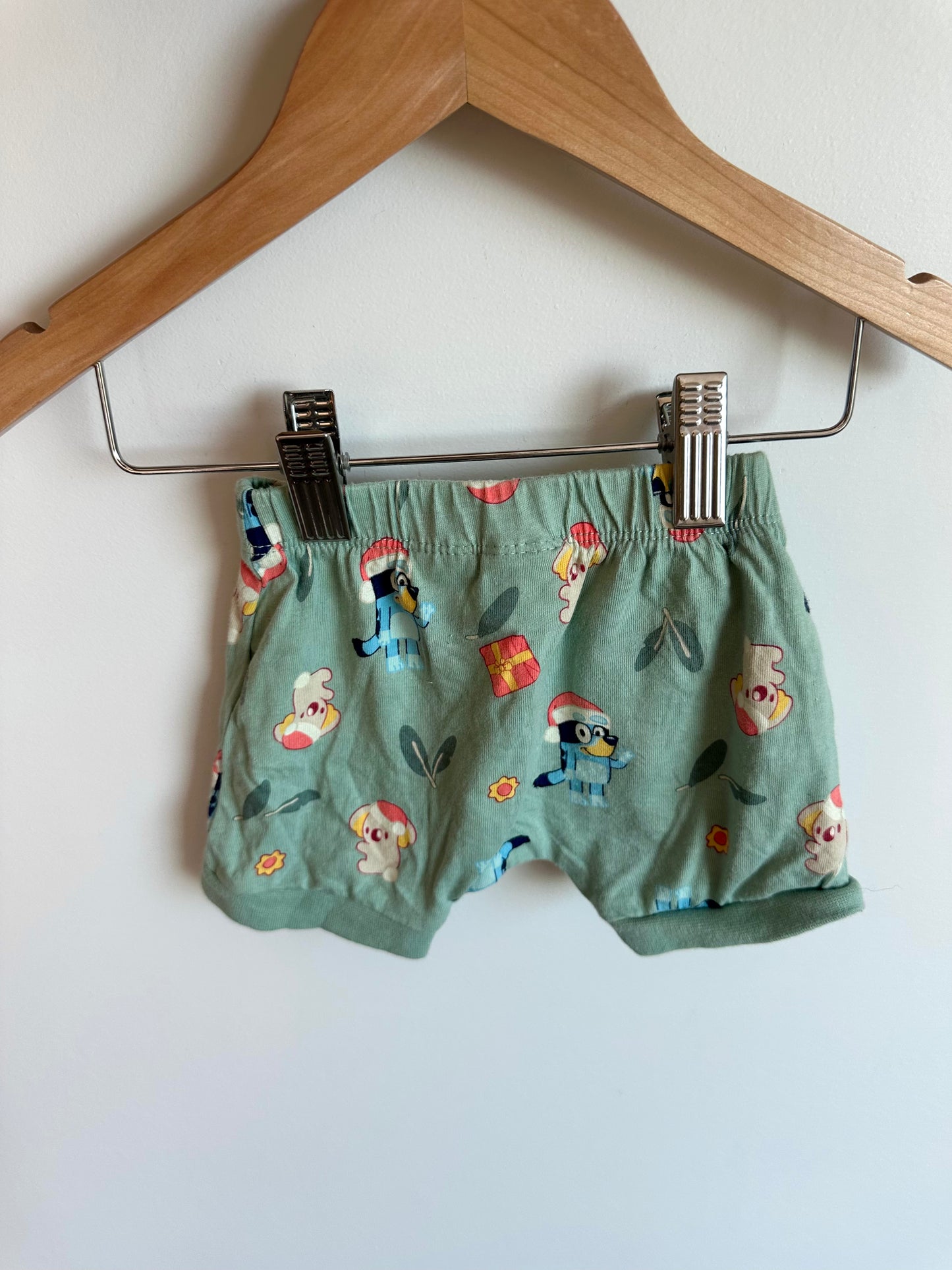 Bluey Christmas Shorts / 3m?