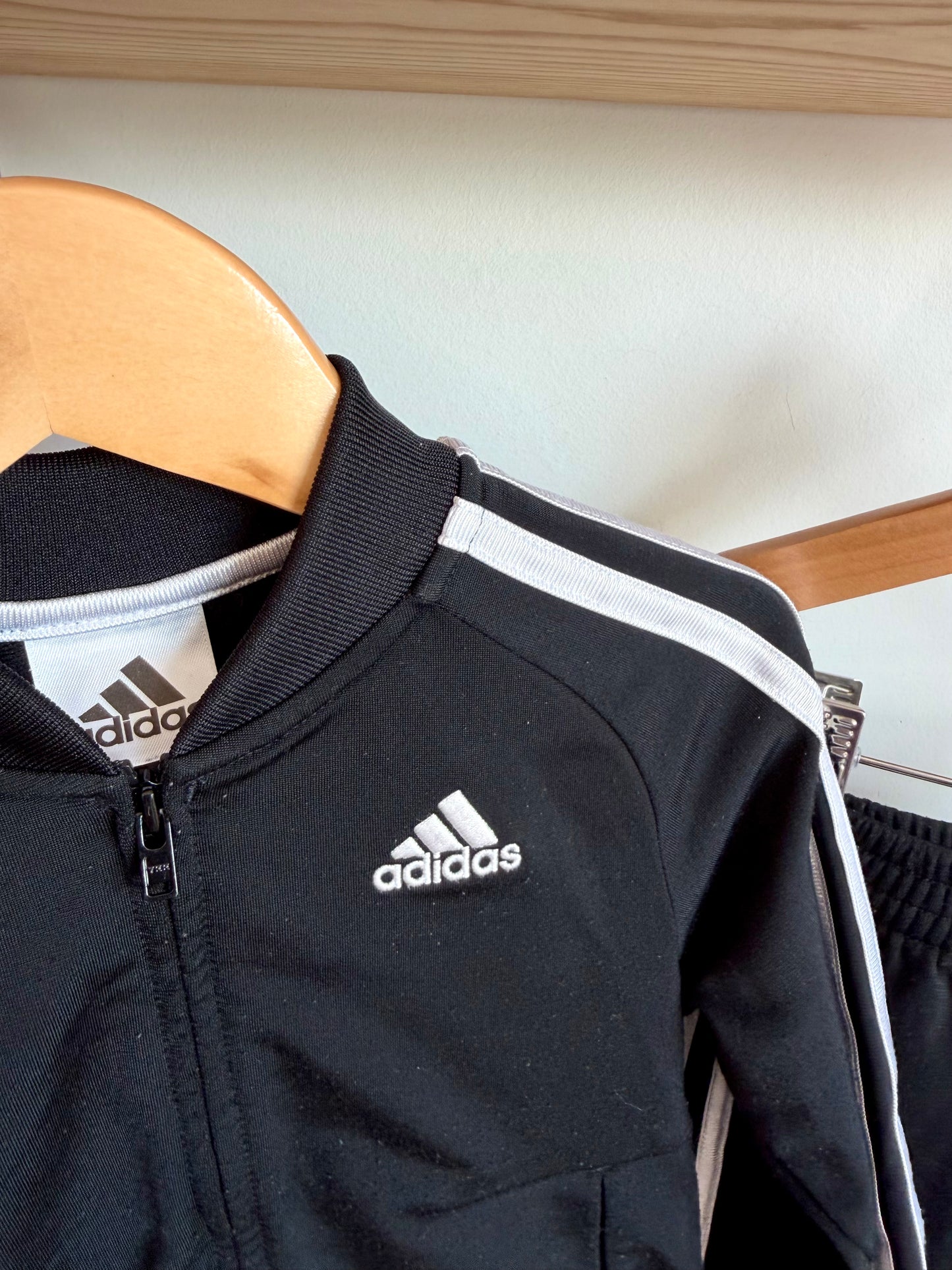 Adidas Black Track Suit Set / 2T