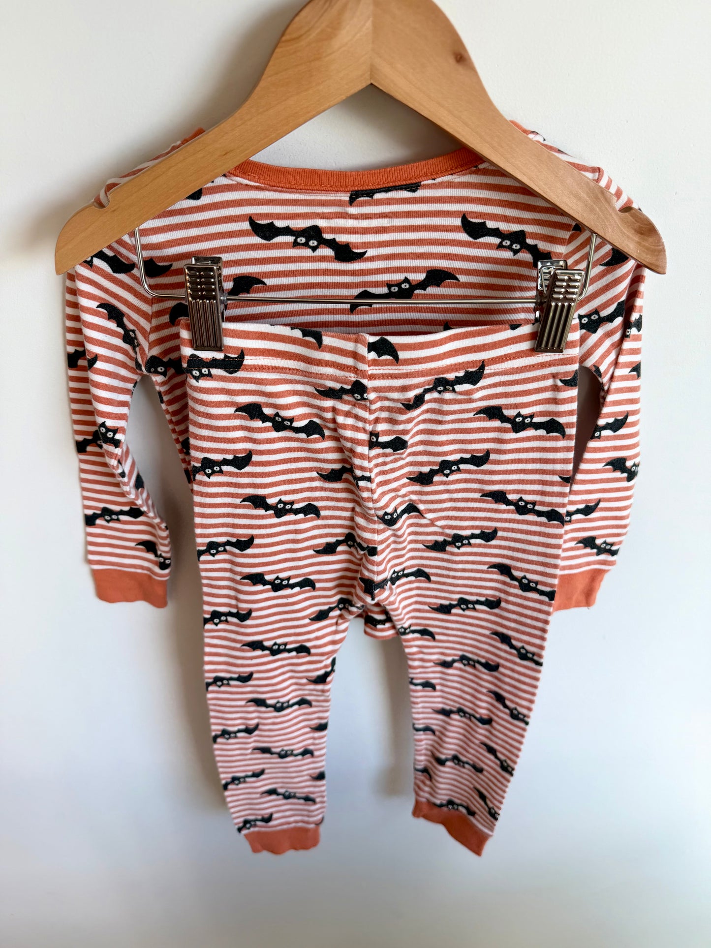 Glow in the Dark Bat Top + Pants PJ Set / 2-3T