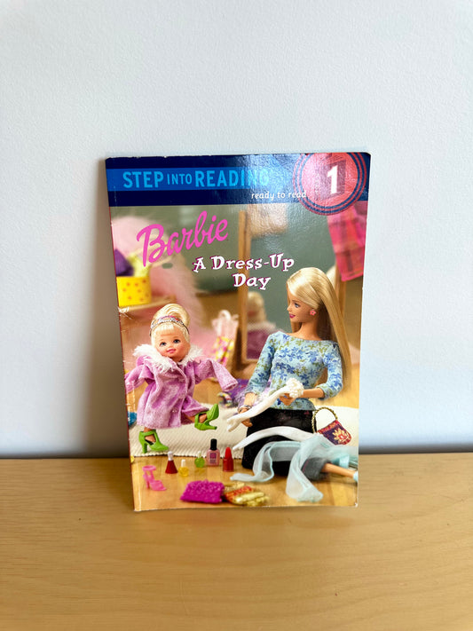 Barbie A Dress Up Day Book / 3-6 years