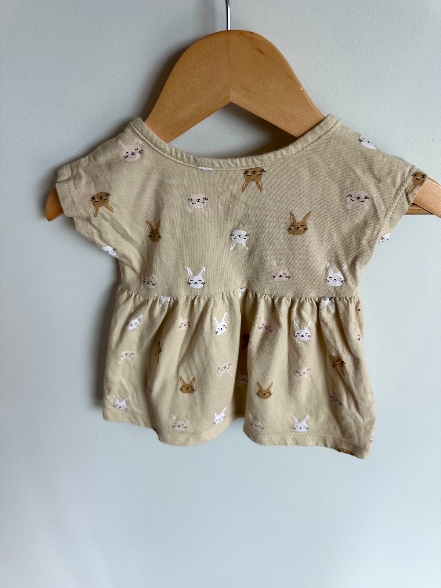 Tan Animal Face Top / 6-12m