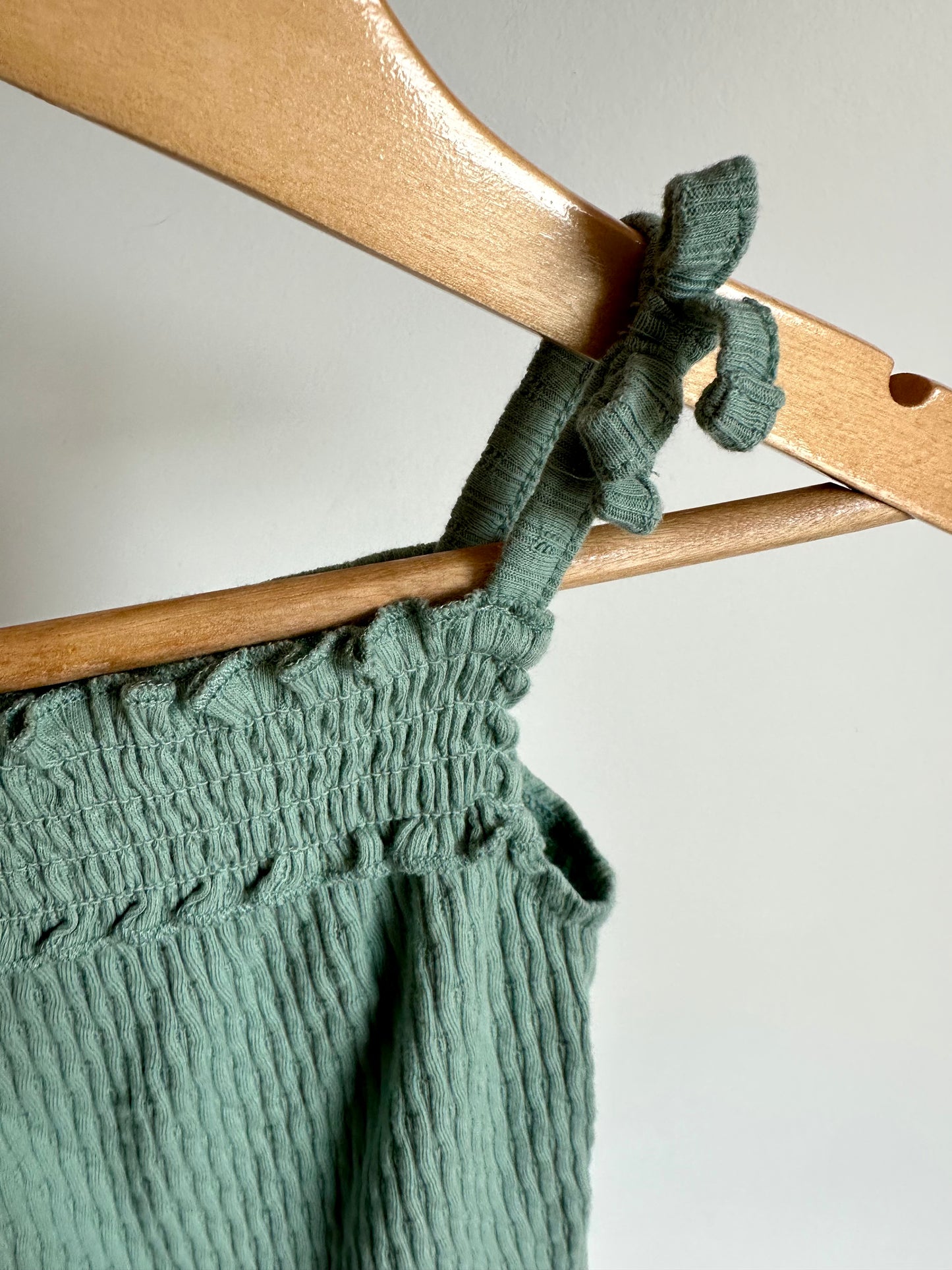 Sage Oshkosh Tank / 12m