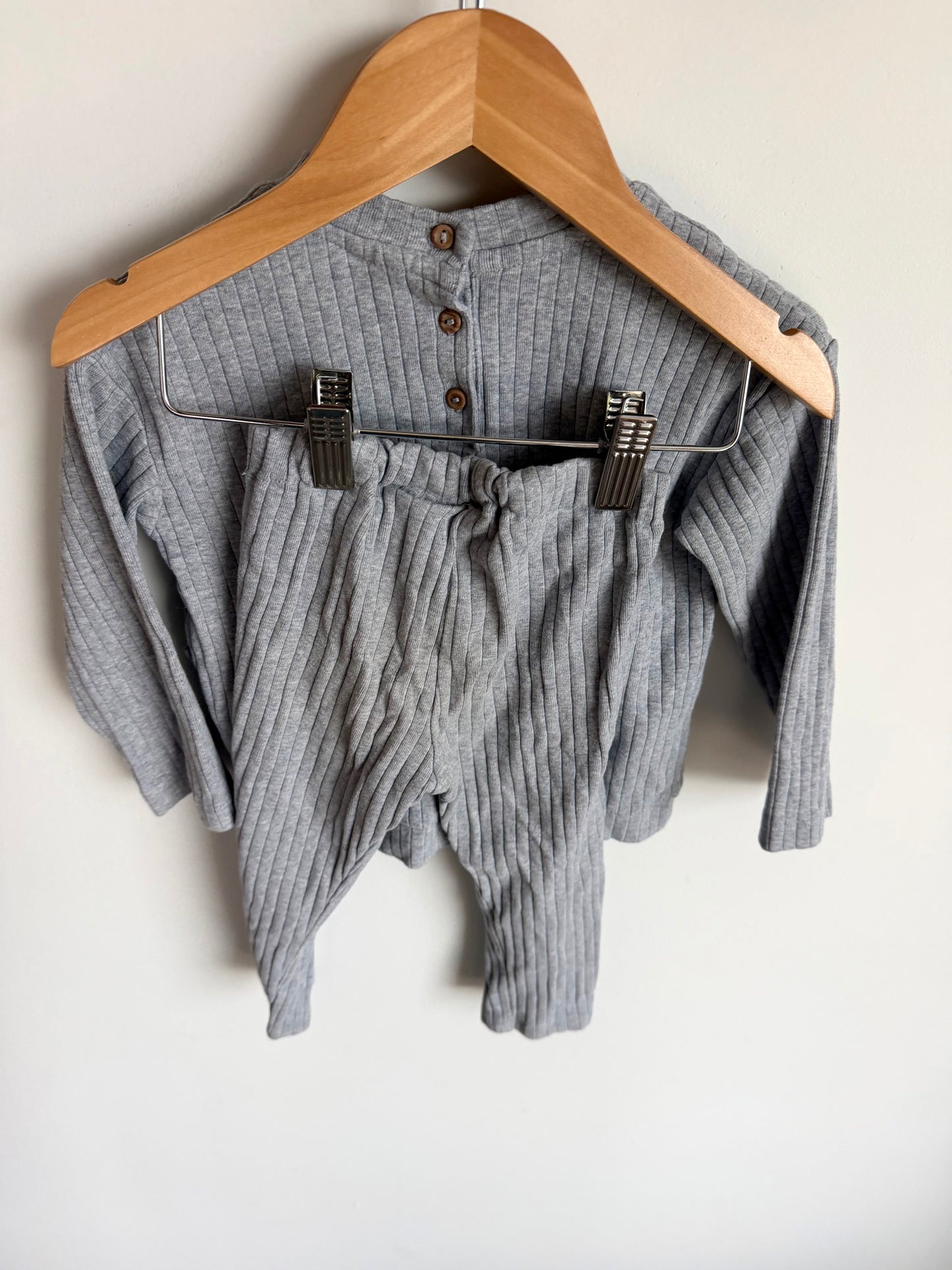 Grey Ribbed Pocket Top + Pants Set / 12-18m