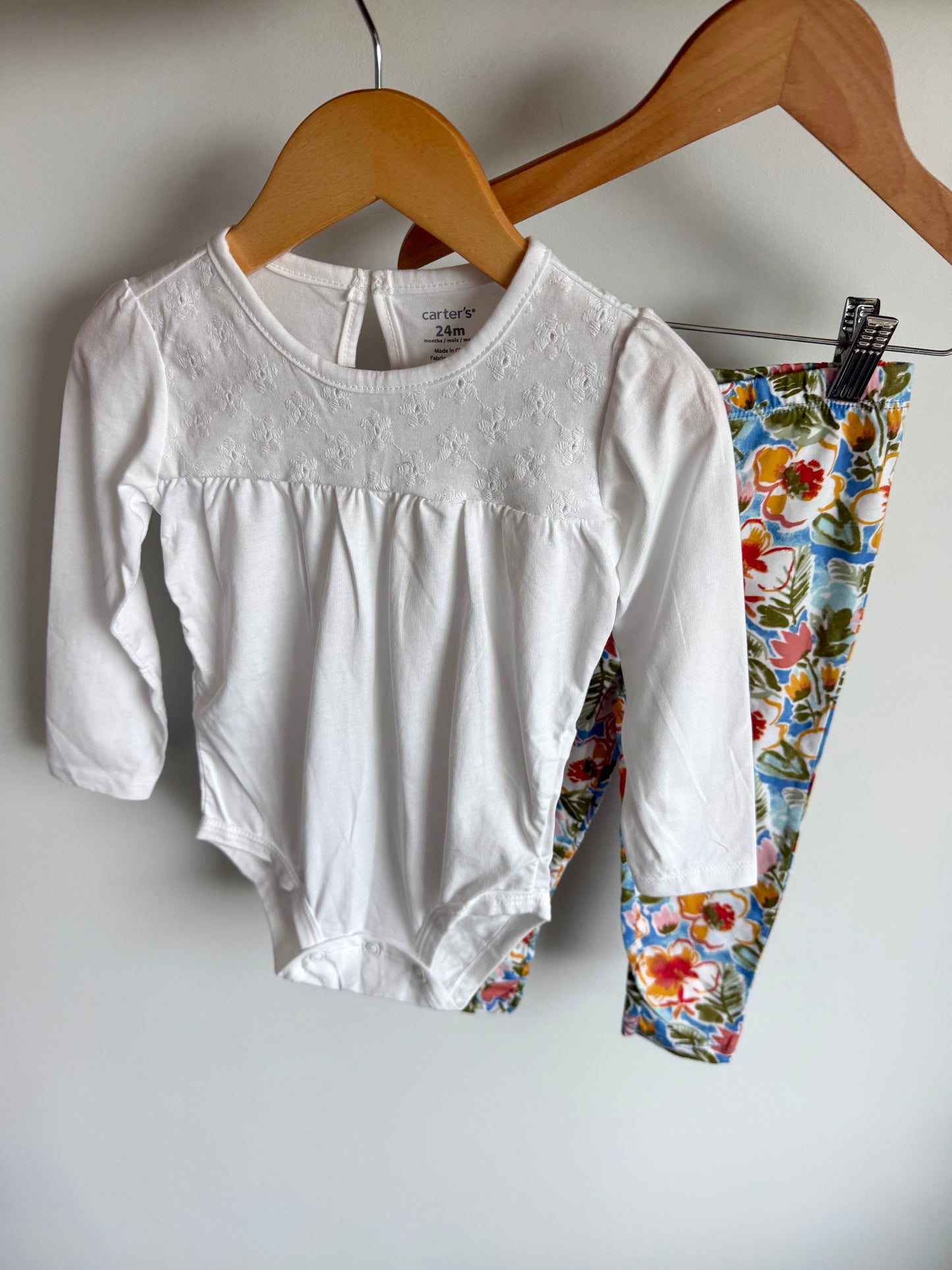 White Bodysuit + Floral Pants Set / 24m