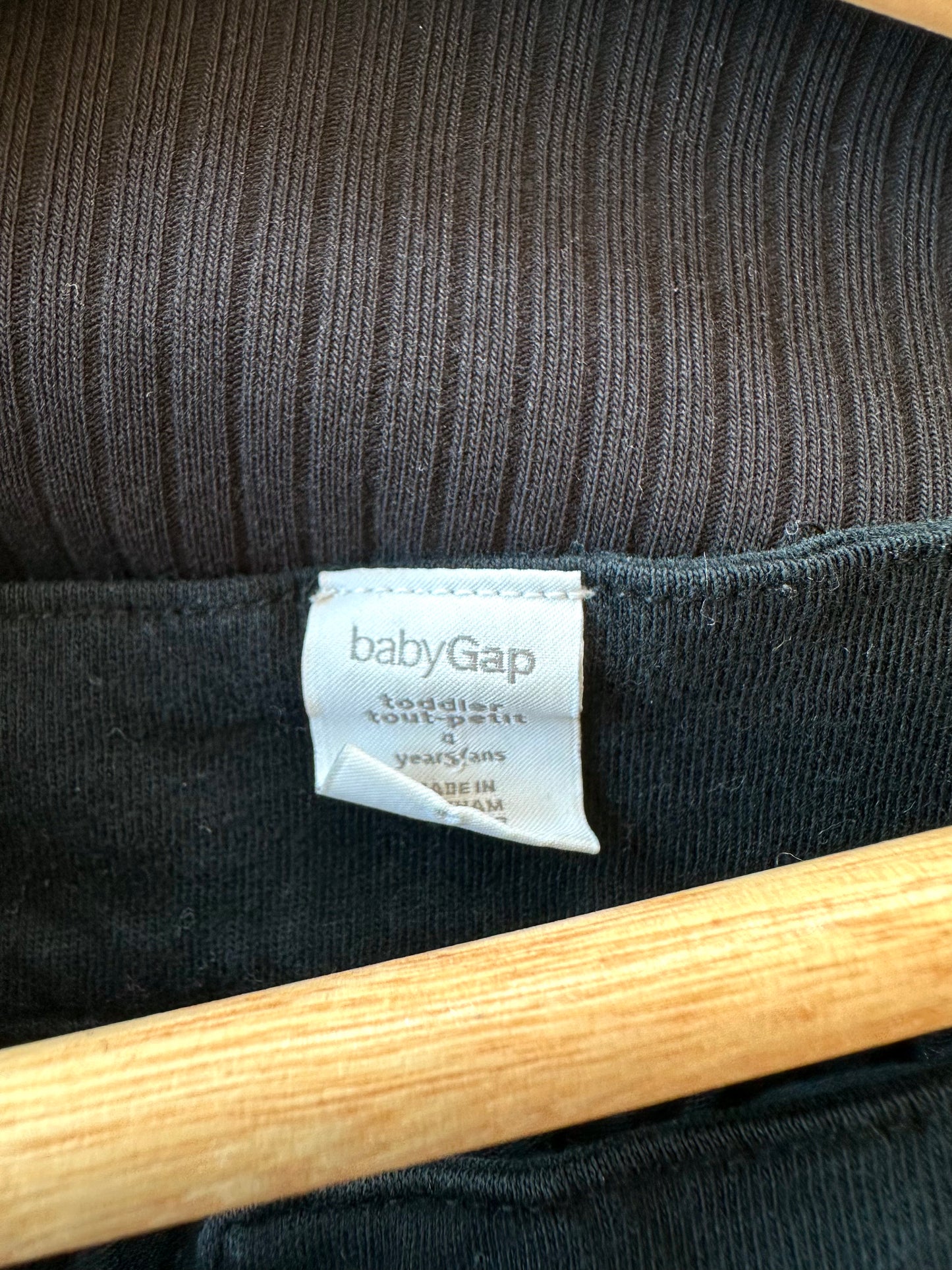 Gap Black Mid Length Sleeve Dress / 4T
