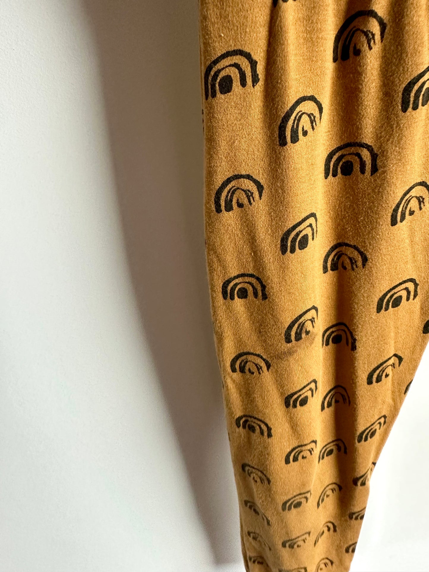 Rainbow Pattern Rust Pants (PLAY) / 3T