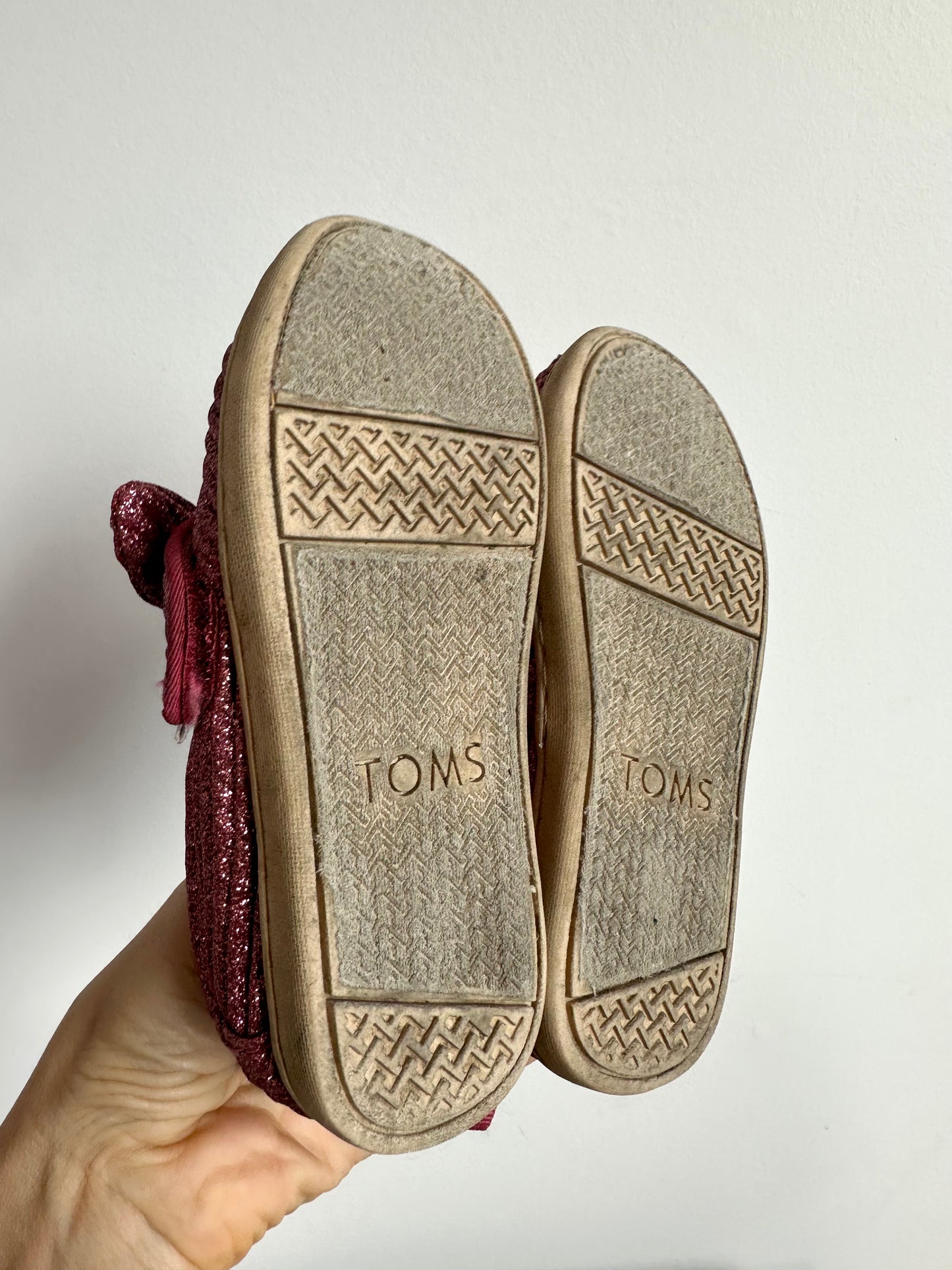 Toms Shimmer Pink Shoes / Size 8 Toddler