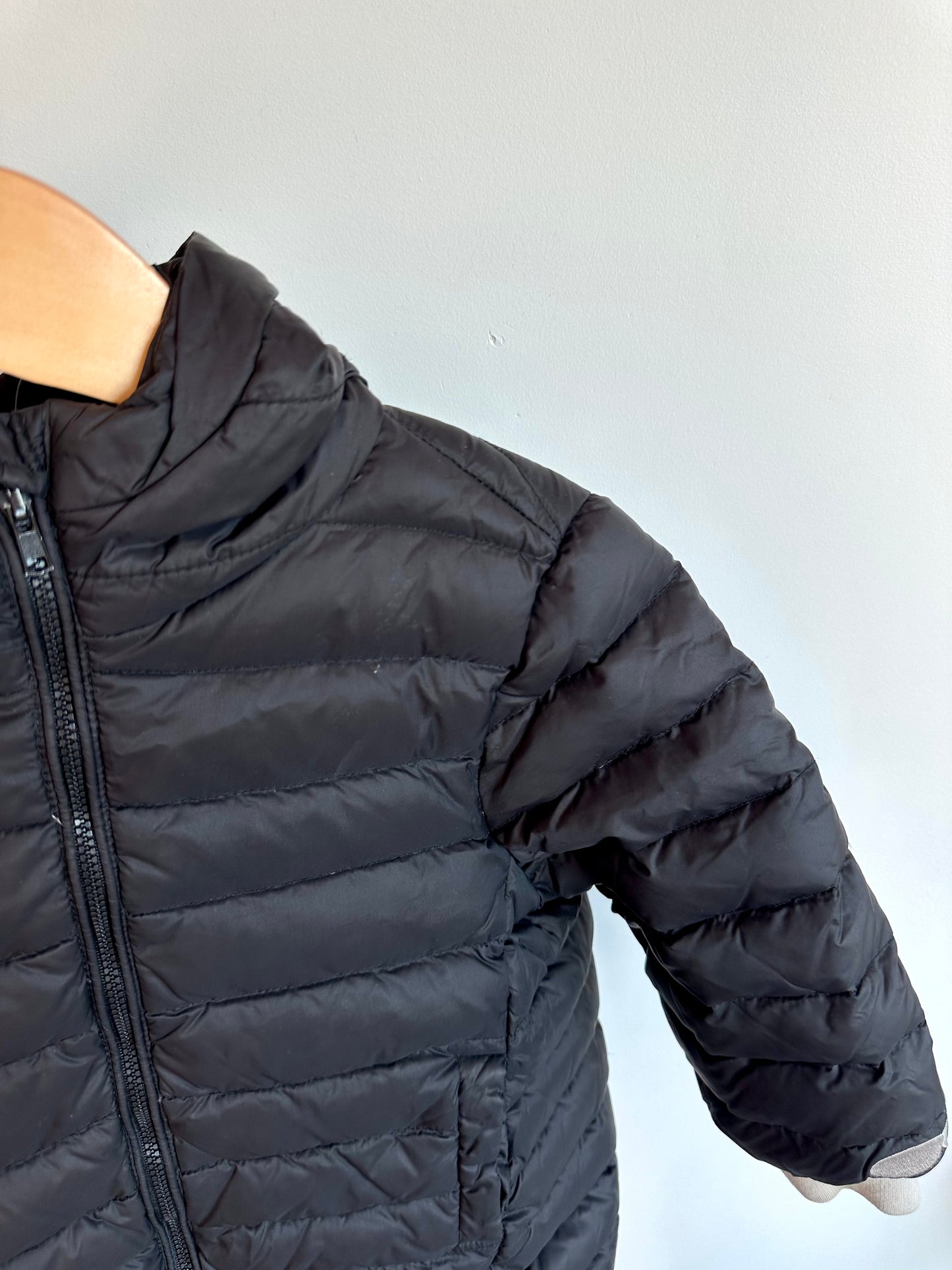 Black Hood Puffer Jacket / 3T