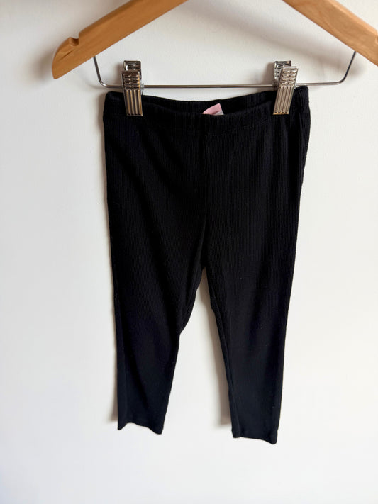 Black Ribbed Leggings / 3T
