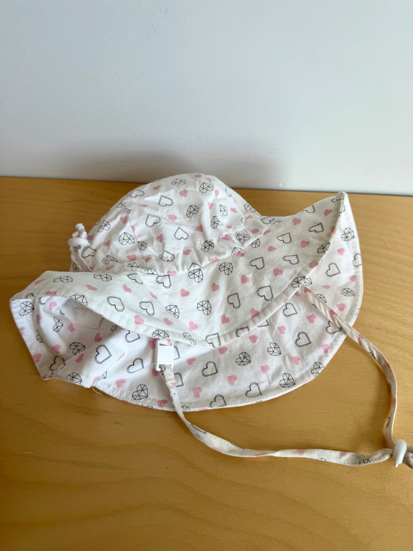 Jan & Jul Heart White Sun Hat / 6-18m