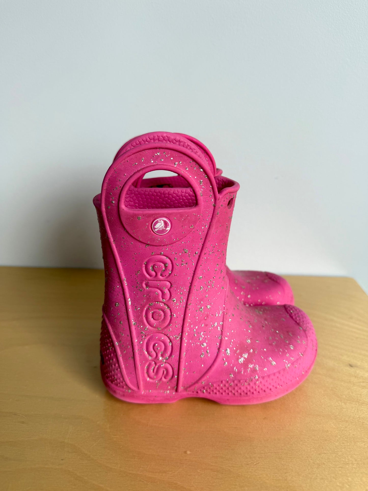 Crocs Sparkly Pink Boots / Size 8 Toddler
