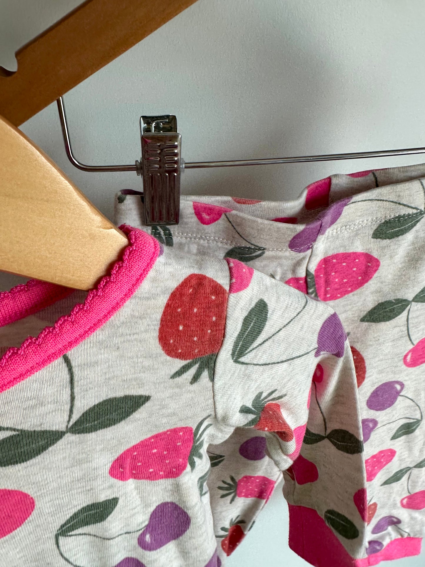 Fruit Pj's With Pink Trim / 12-18m