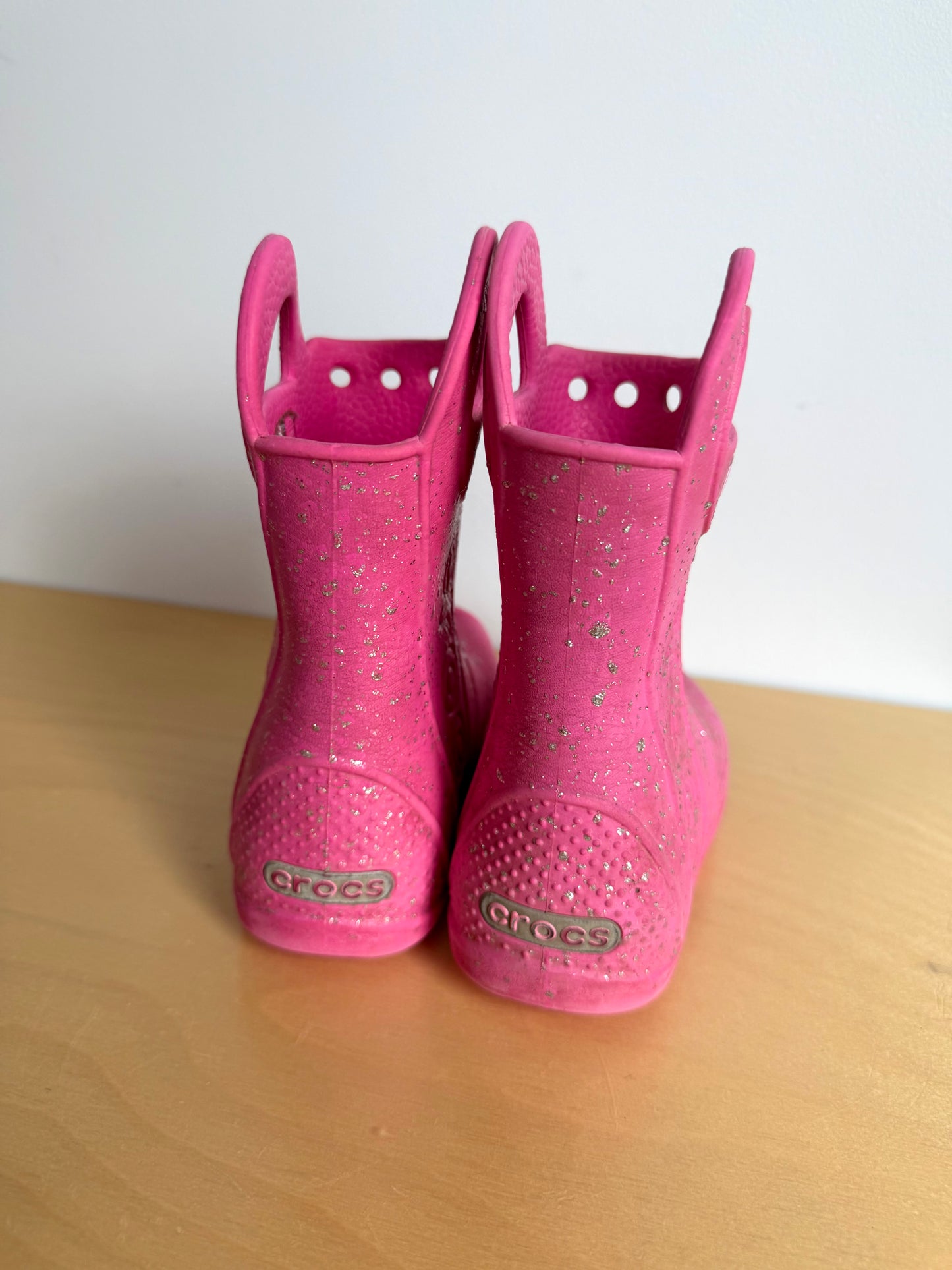 Crocs Sparkly Pink Boots / Size 8 Toddler