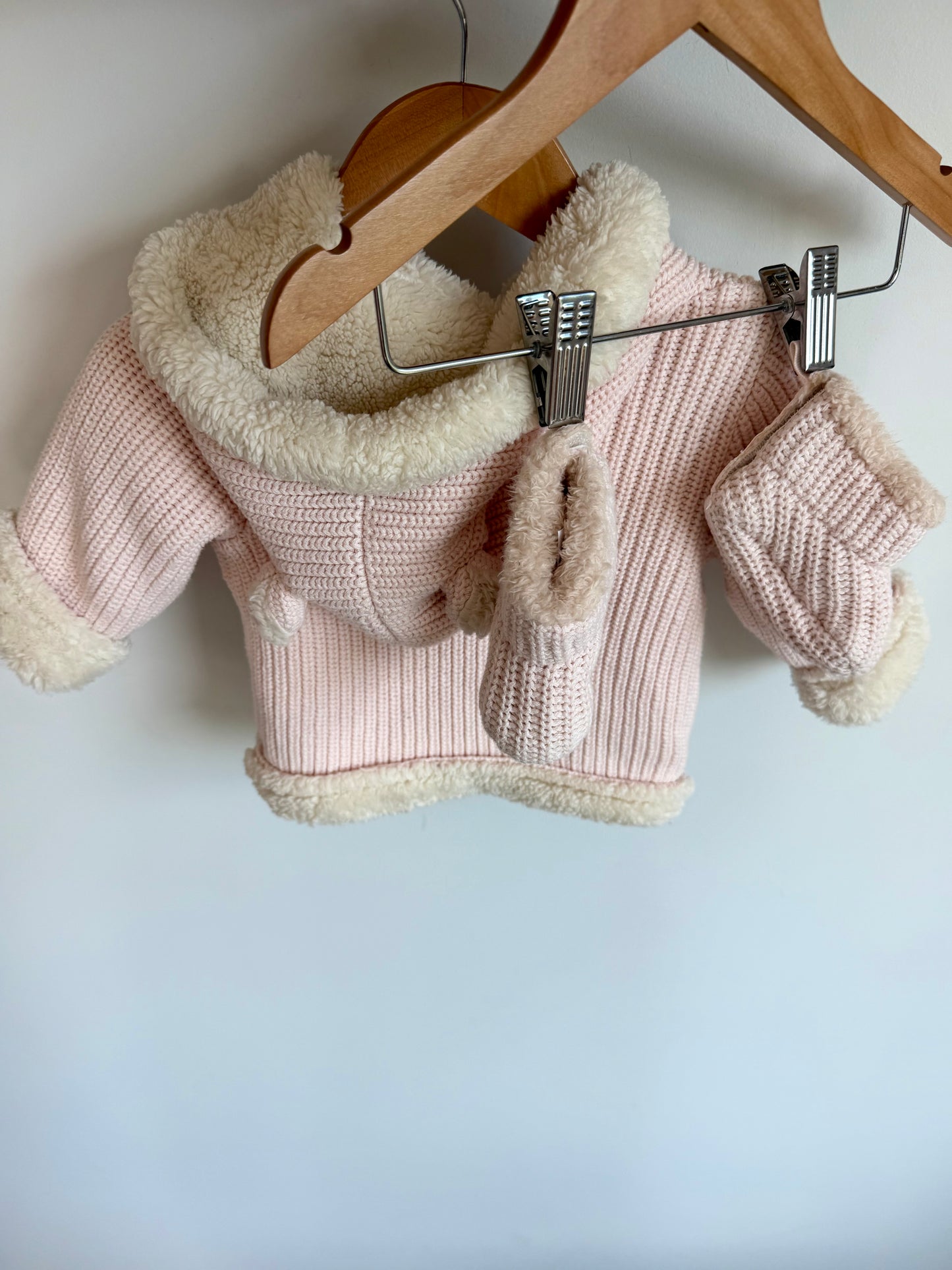 Gap Pink Knit Faux Fur Lined Hooded Cardigan + Boots Set / 6-12m