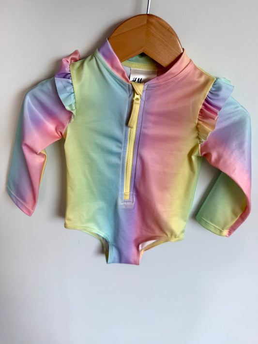 H&M Pastel Long Sleeve Zip Swimsuit / 6-12m