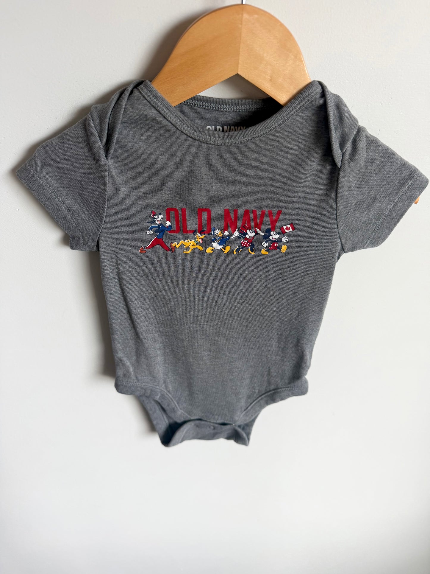 Mickey Mouse Canada Bodysuit / 12-18m
