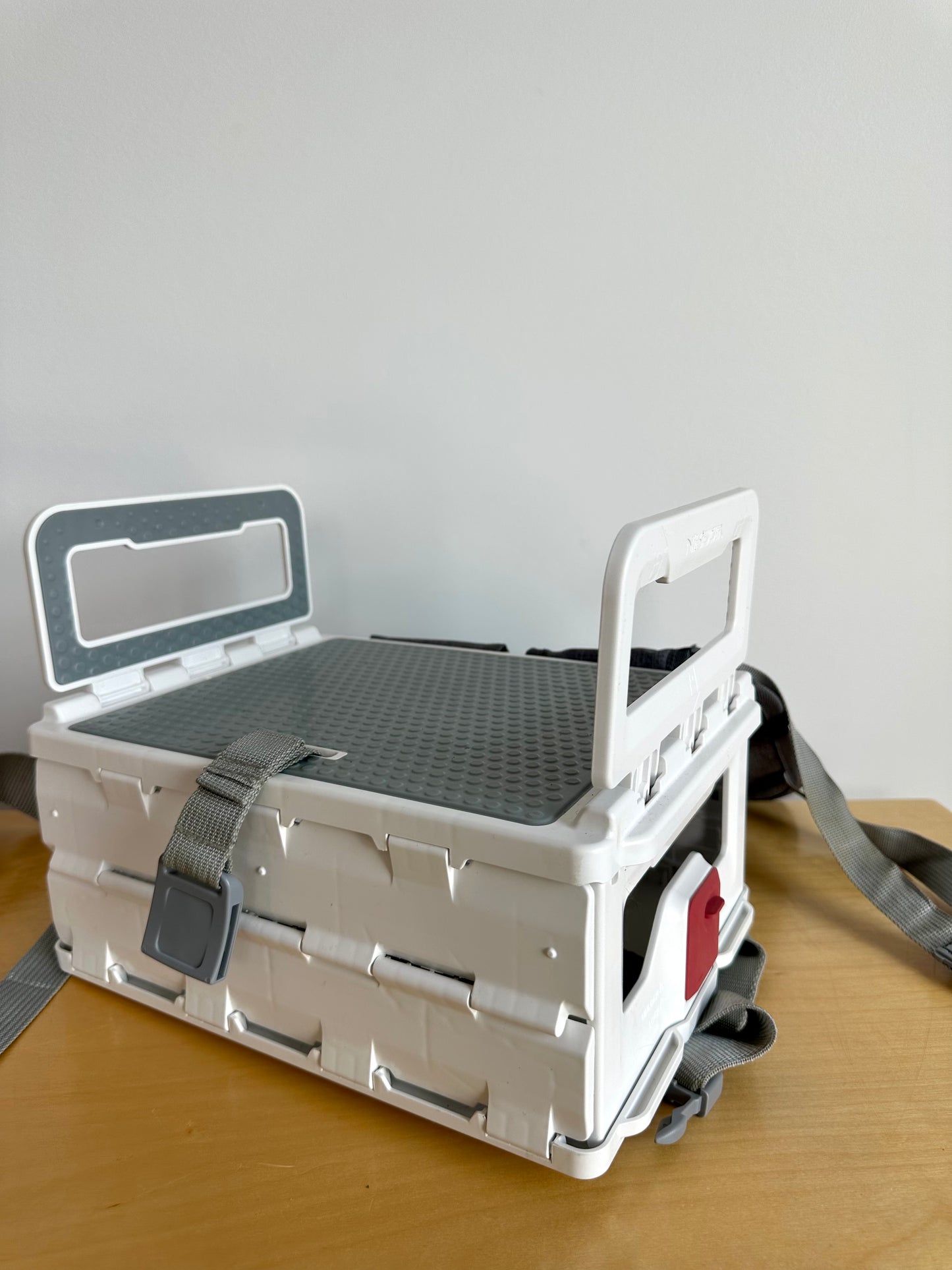 Travel Compatible High Chair (No Shipping)