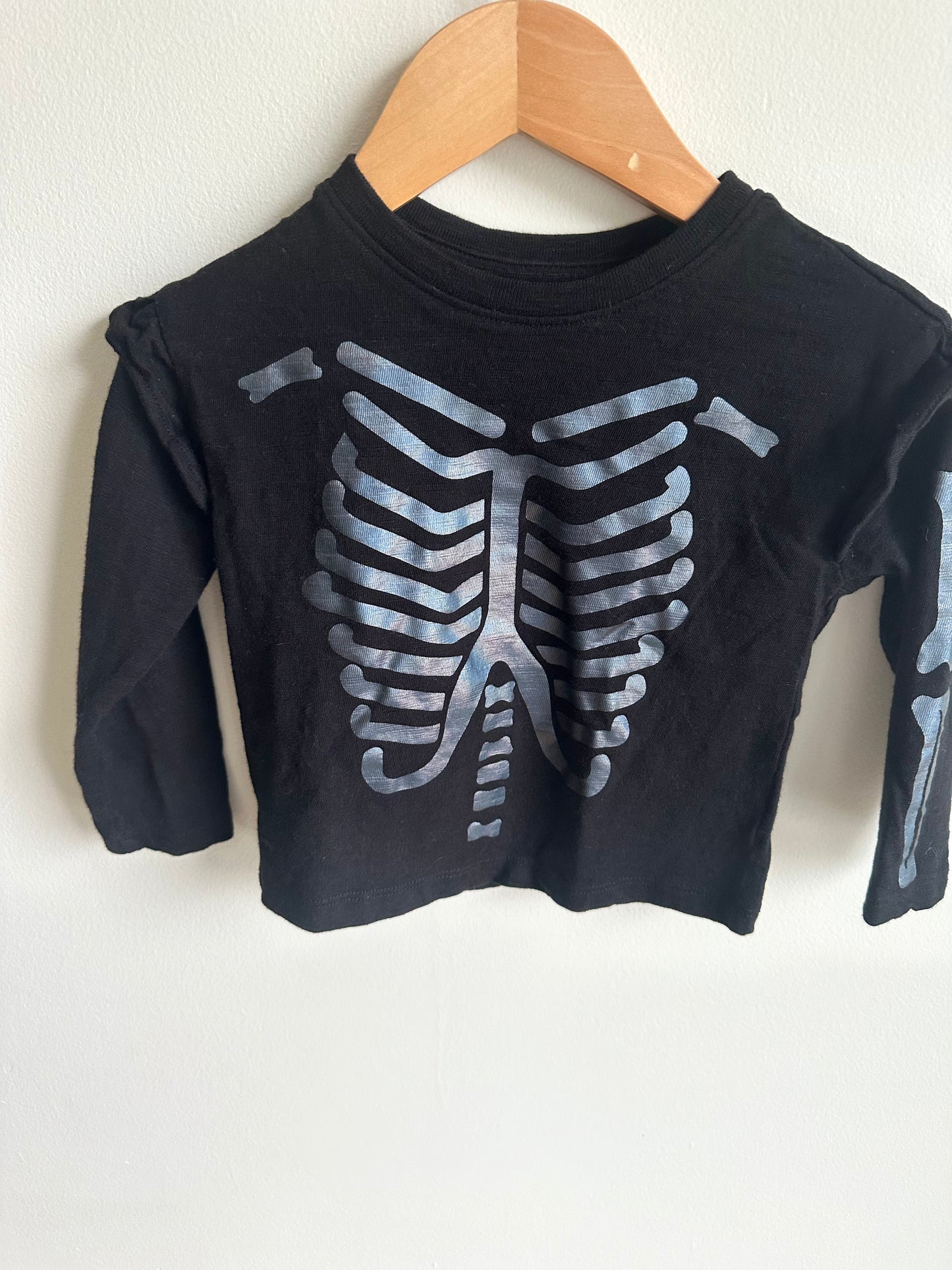 Skeleton Black Sweater / 2T