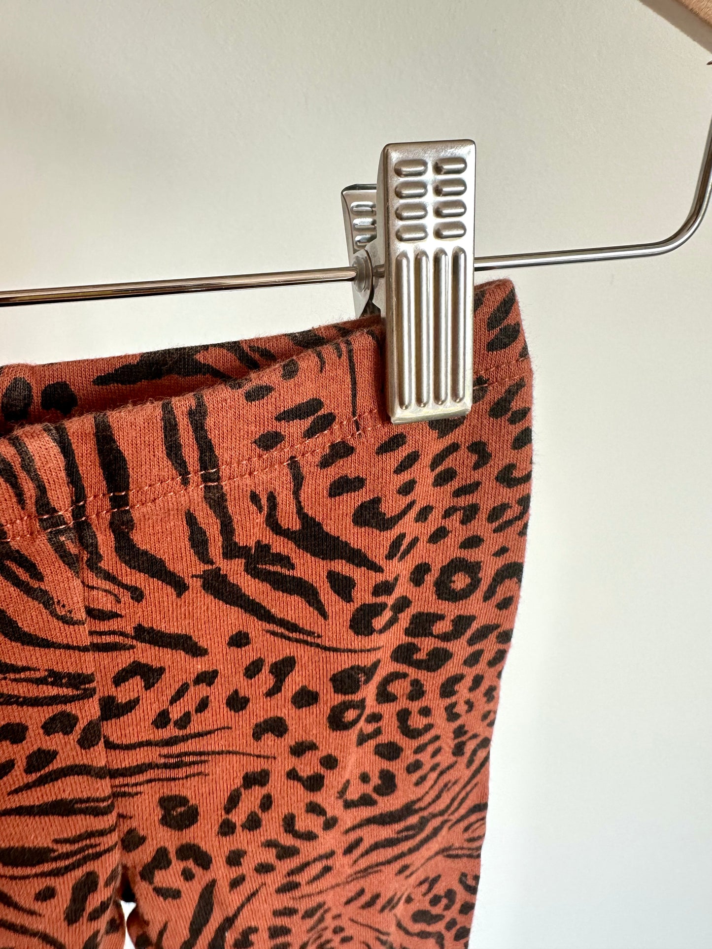 Tiger Stripes Leggings / 6m