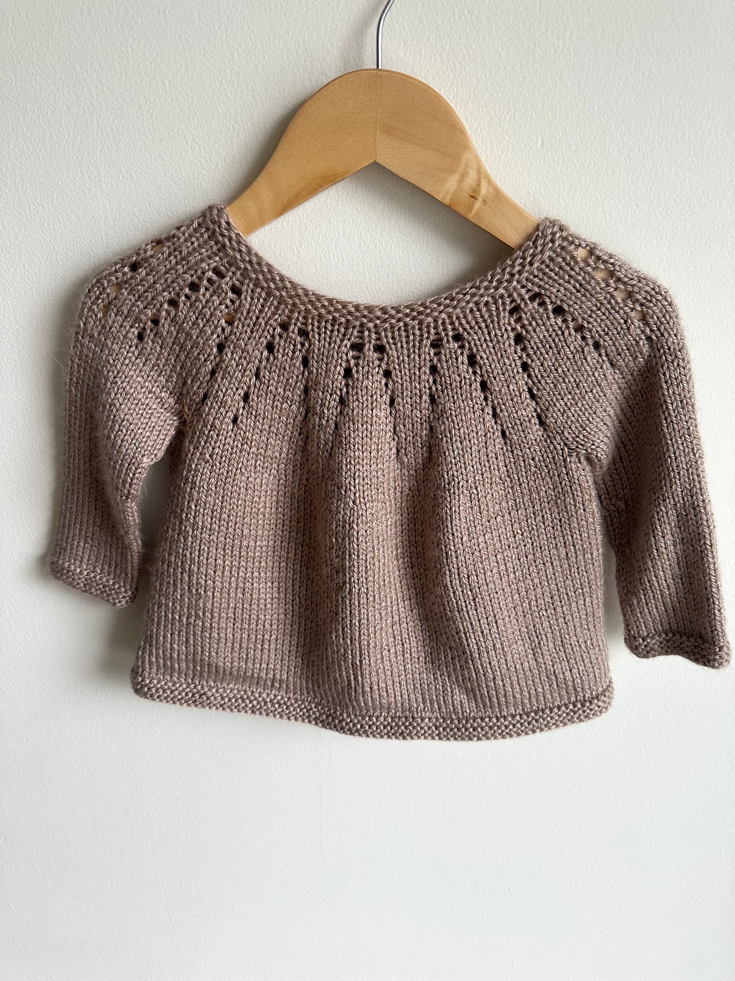 Brown Handmade Knit Cardigan / 9-12m?