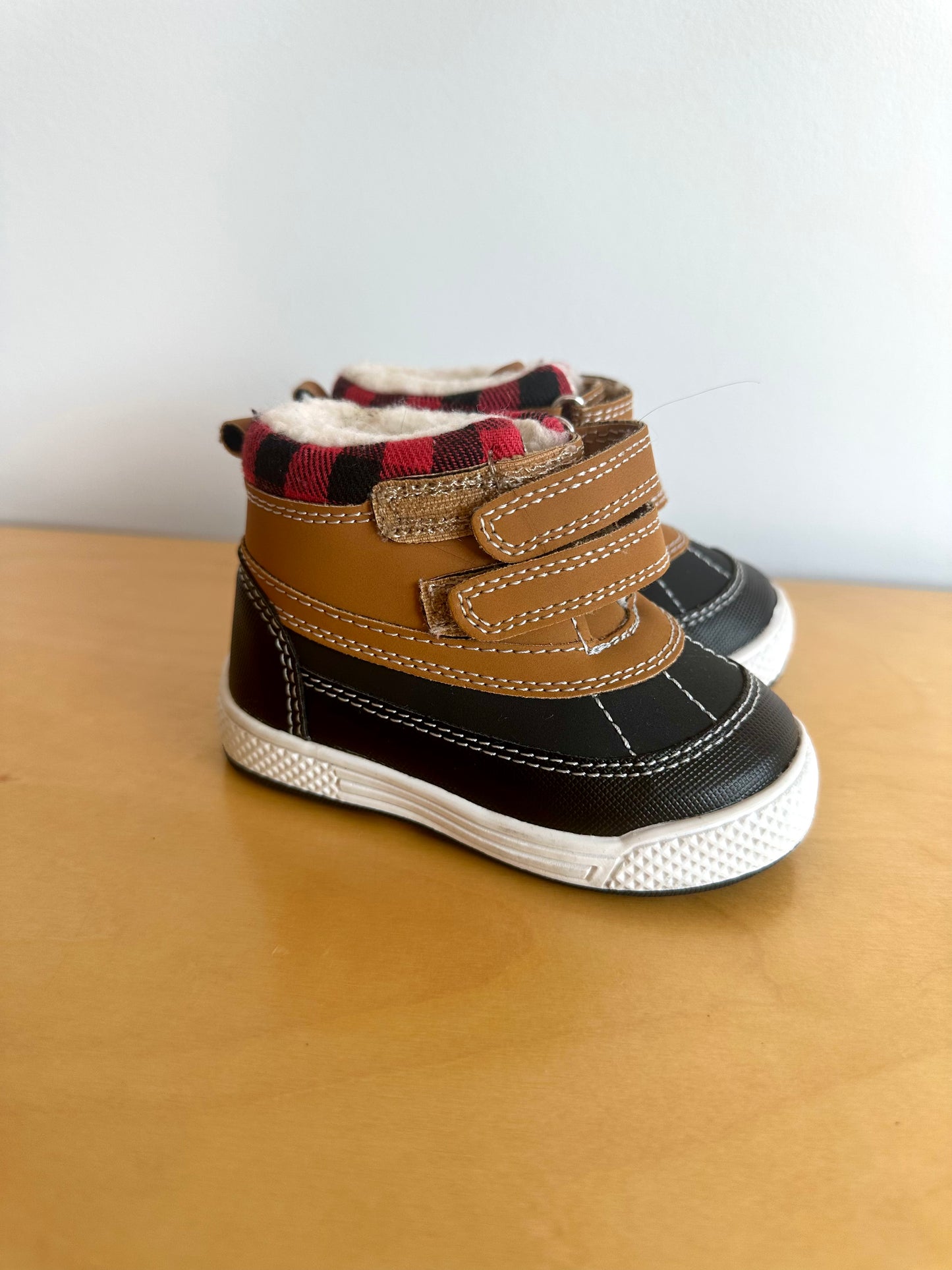Velcro Tan Navy Ankle Boots / Size 5 Toddler