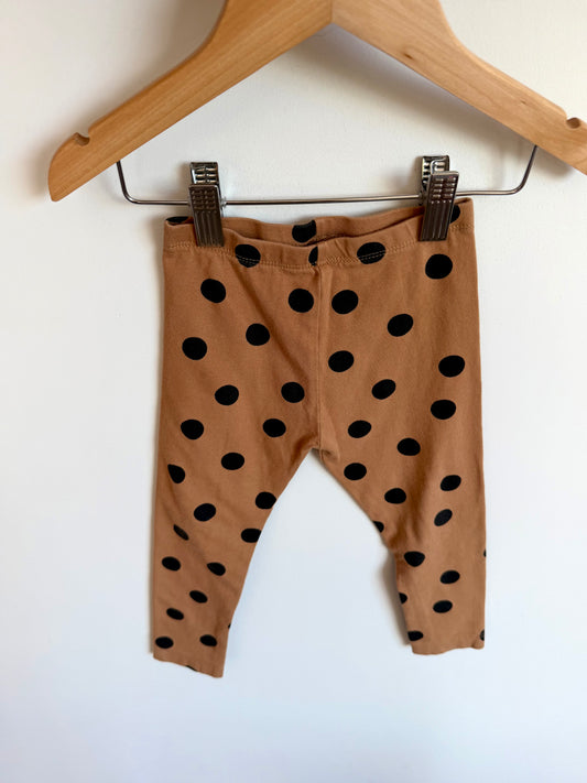 Tan Polkadot Leggings / 18-23m