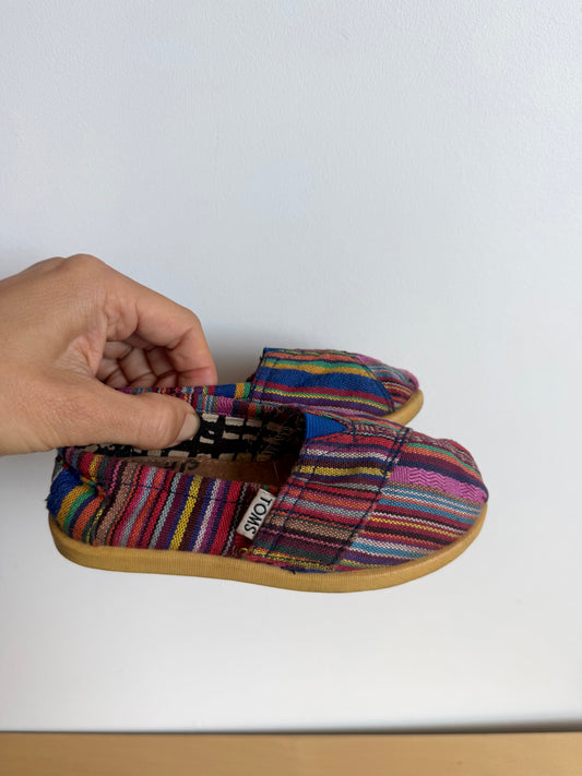 Toms Multi-Colored Canvas Shoes / Size 8 Toddler