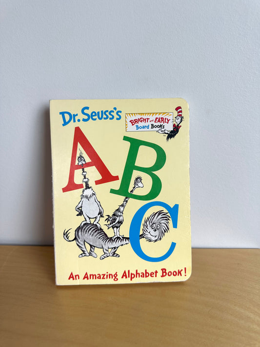 ABC An Amazing Alphabet Book! / 0-4 years