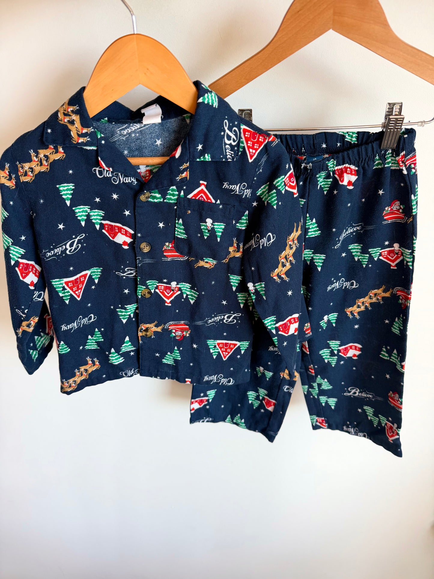 Christmas Navy Believe Pj's / 2T