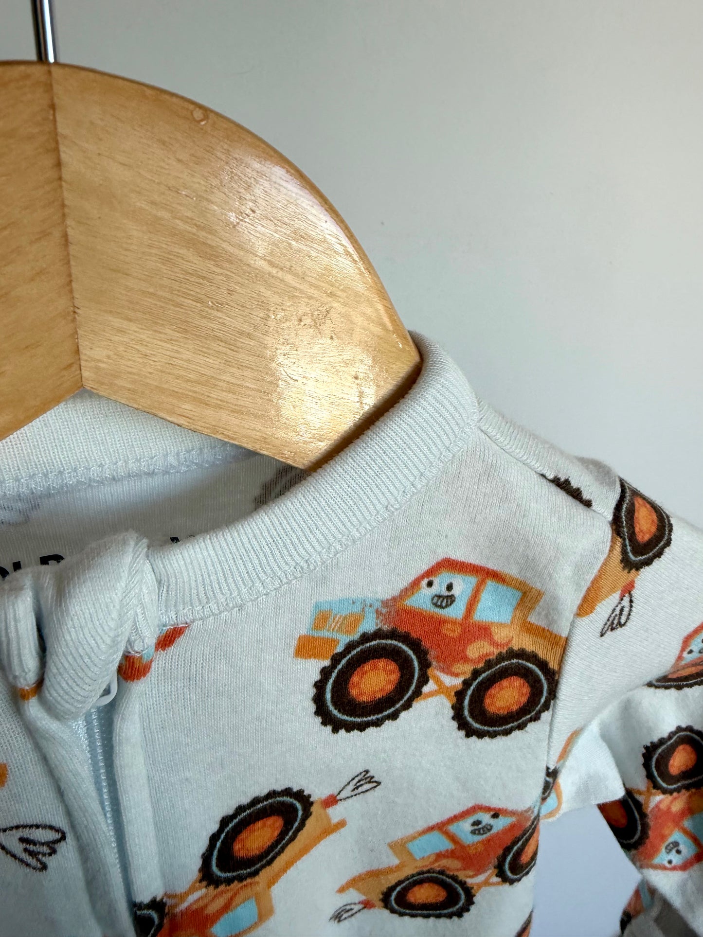 Monster Truck Zip Sleeper / 6-12m