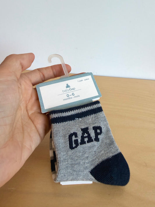 Gap Grey Socks (With tags) / 0-6m