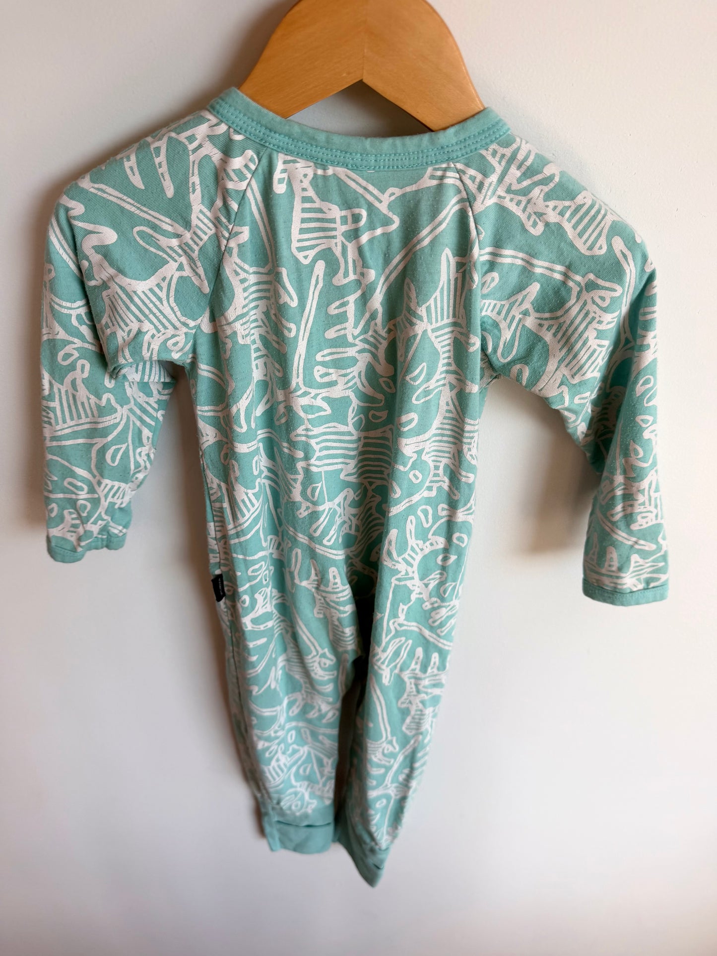 Bonds Blue Shape Lines Sleeper (PLAY) / 12-18m