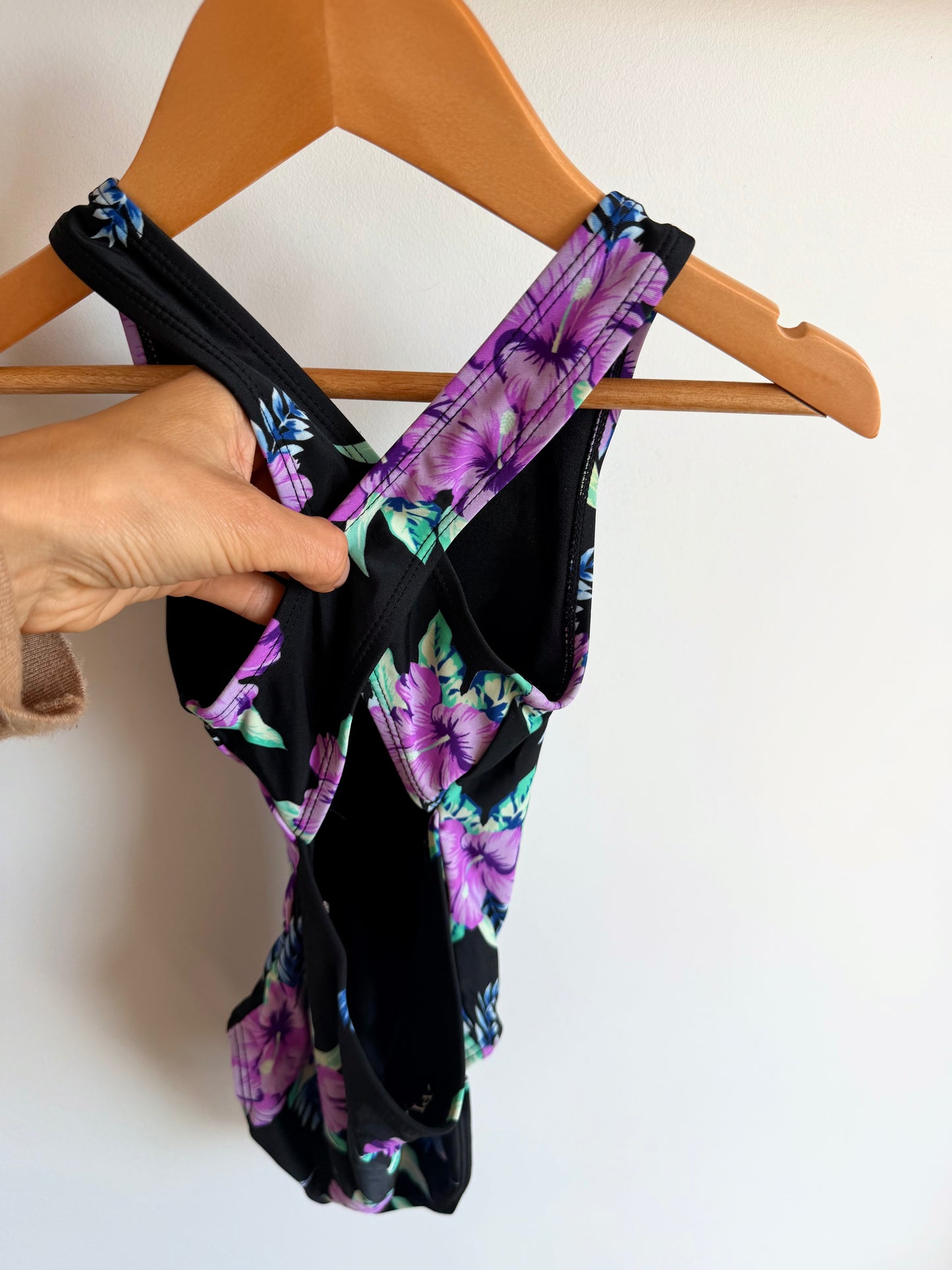 Black Hawaiian Swimsuit / 4 years (xs)