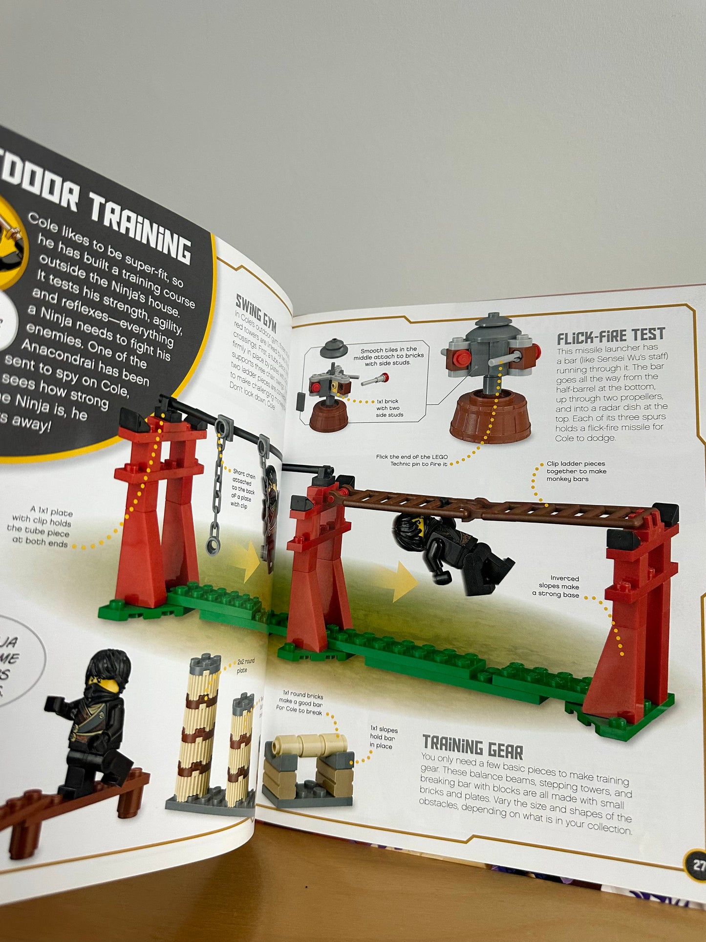 Lego Ninjago: Build Your Own Adventure Book / 6-12 years (No Shipping)