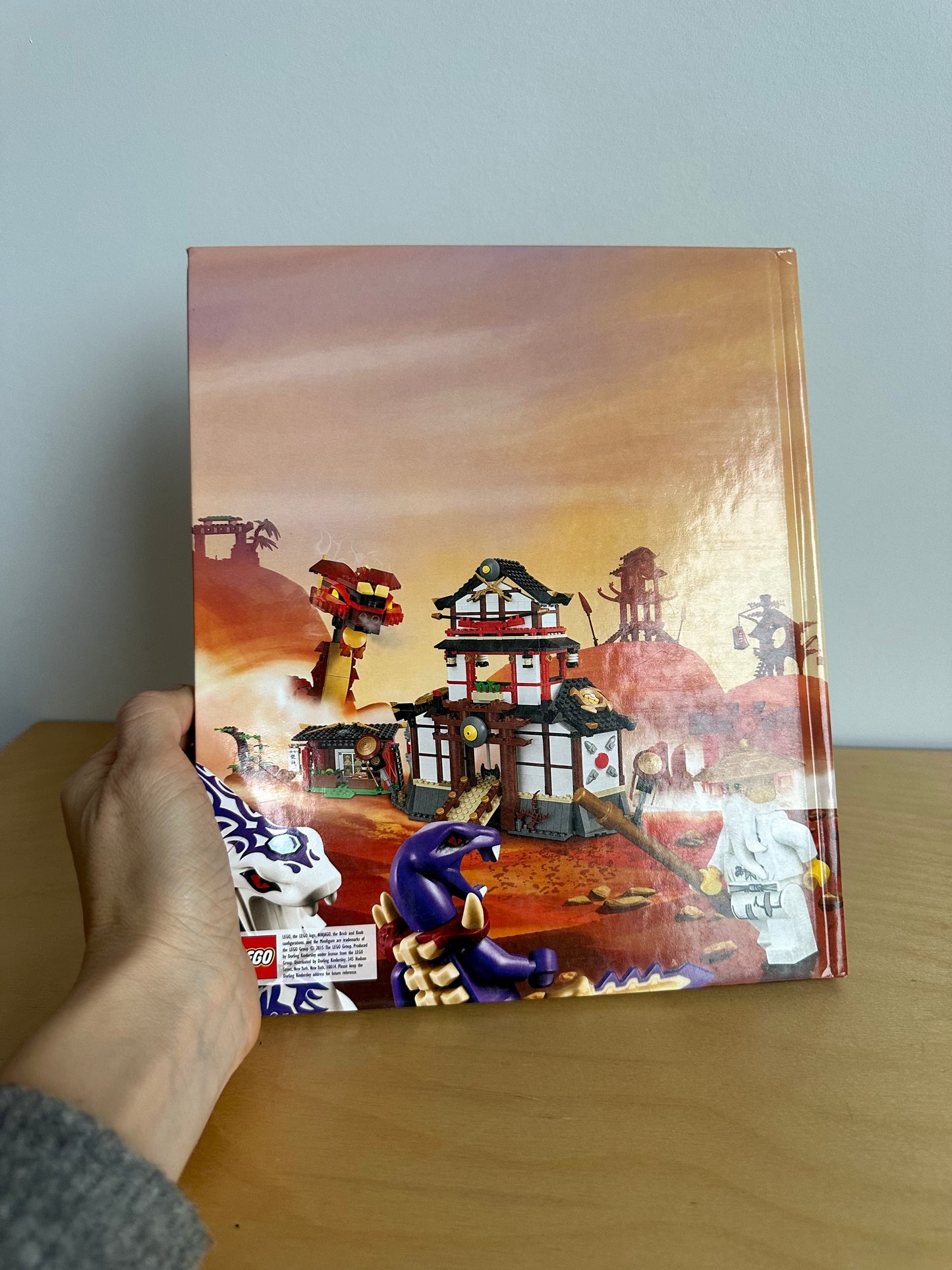 Lego Ninjago: Build Your Own Adventure Book / 6-12 years (No Shipping)
