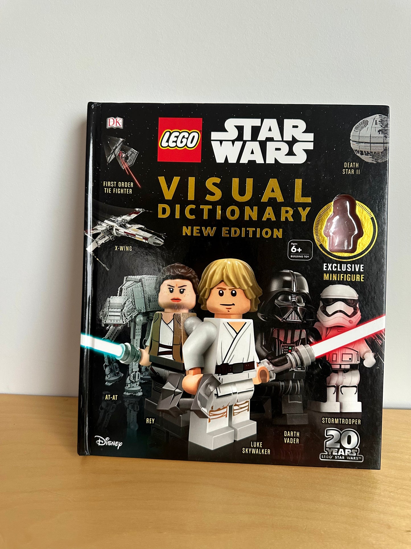 Lego Star Wars: Visual Dictionary Book / 6-12 years (No Shipping)